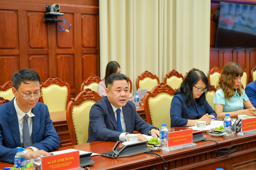 Phó Thống đốc NHNN Nguyễn Ngọc Cảnh chủ trì buổi làm việc