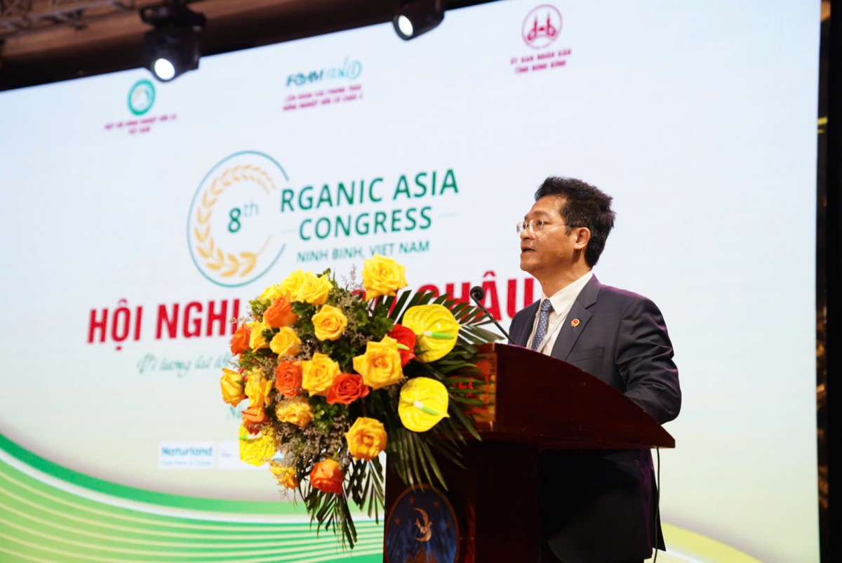 Ông Trần Anh Dũng - Phó Chủ tịch UBND tỉnh Ninh Bình phát biểu chào mừng Hội nghị