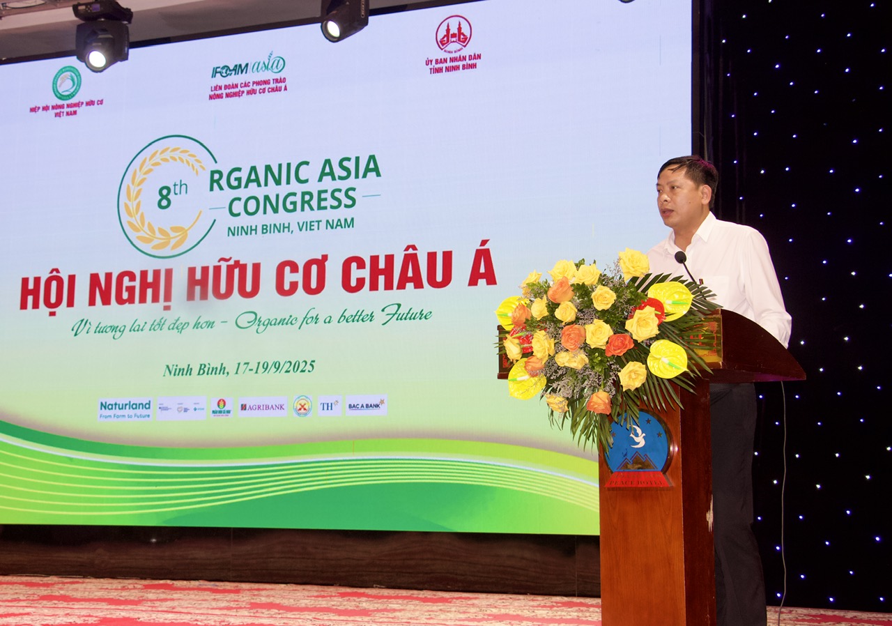 Đại diện Agribank tham luận tại Hội nghị