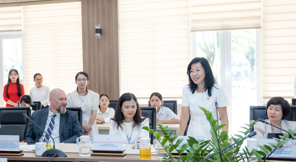 Bà Nguyễn Thị Lộc, Giám đốc Điều hành Miền Nam, Techcombank