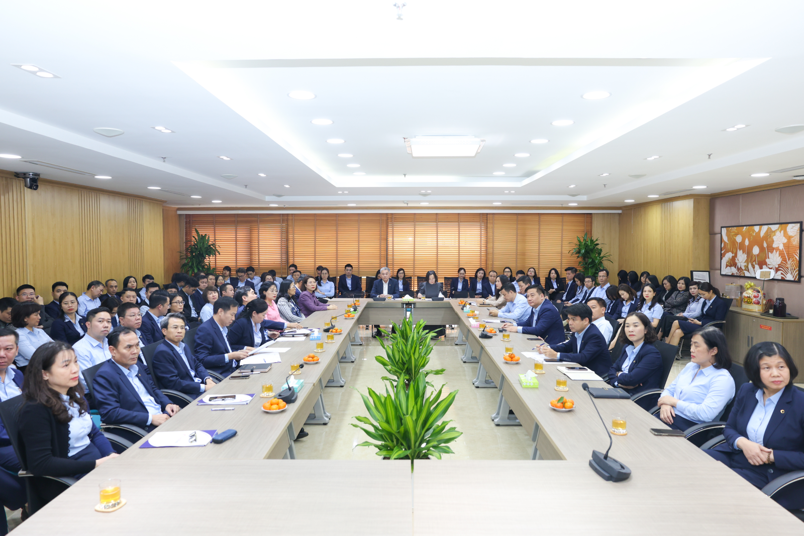 Co-opBank hoàn thành vượt bậc kế hoạch kinh doanh năm 2025, khẳng định vững chắc vai trò Ngân hàng của các QTDND