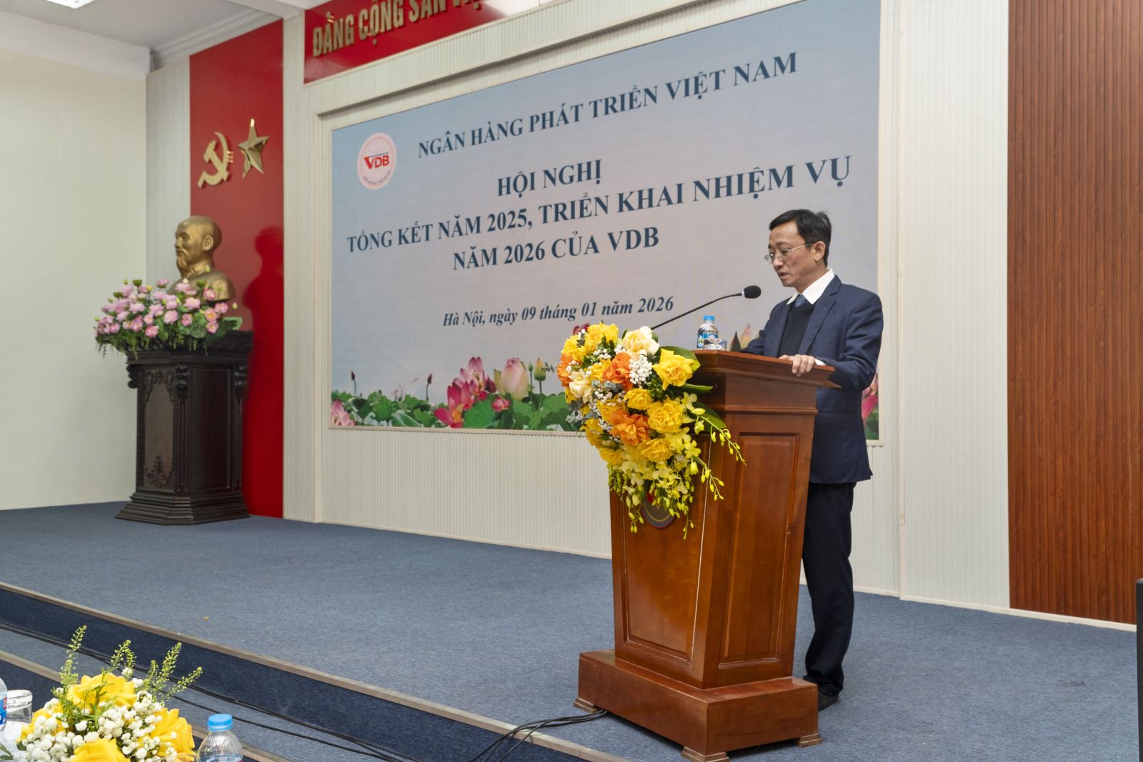 Đồng chí Vũ Đức Hội - Vụ trưởng Vụ các định chế tài chính, Bộ Tài chính phát biểu tại Hội nghị