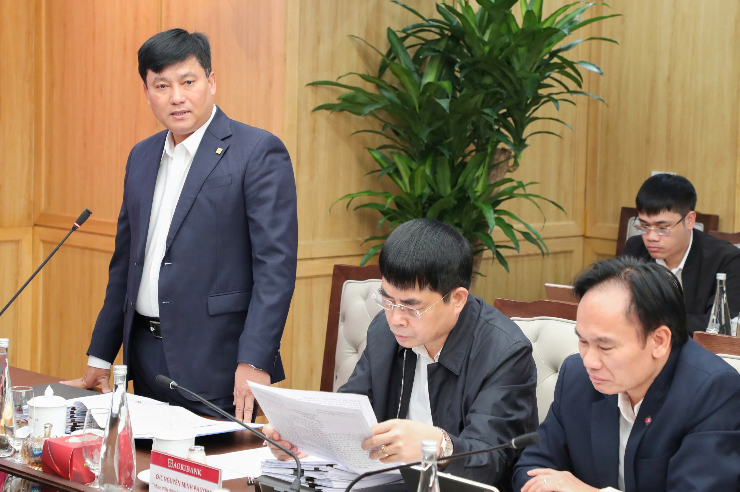 Đồng chí Phạm Toàn Vượng - Phó Bí thư Đảng ủy, Thành viên HĐTV, Tổng Giám đốc phát biểu