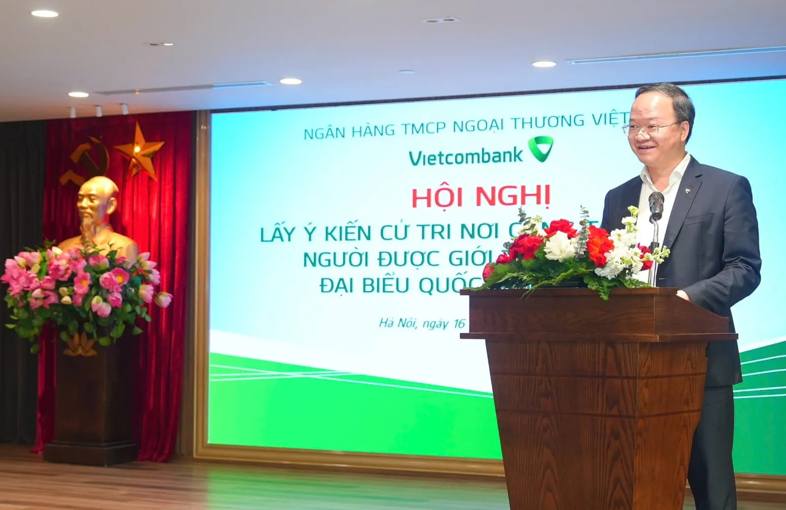 Đ/c Lê Quang Vinh - Phó Bí thư Đảng ủy, Thành viên HĐQT, Tổng Giám đốc điều hành Hội nghị