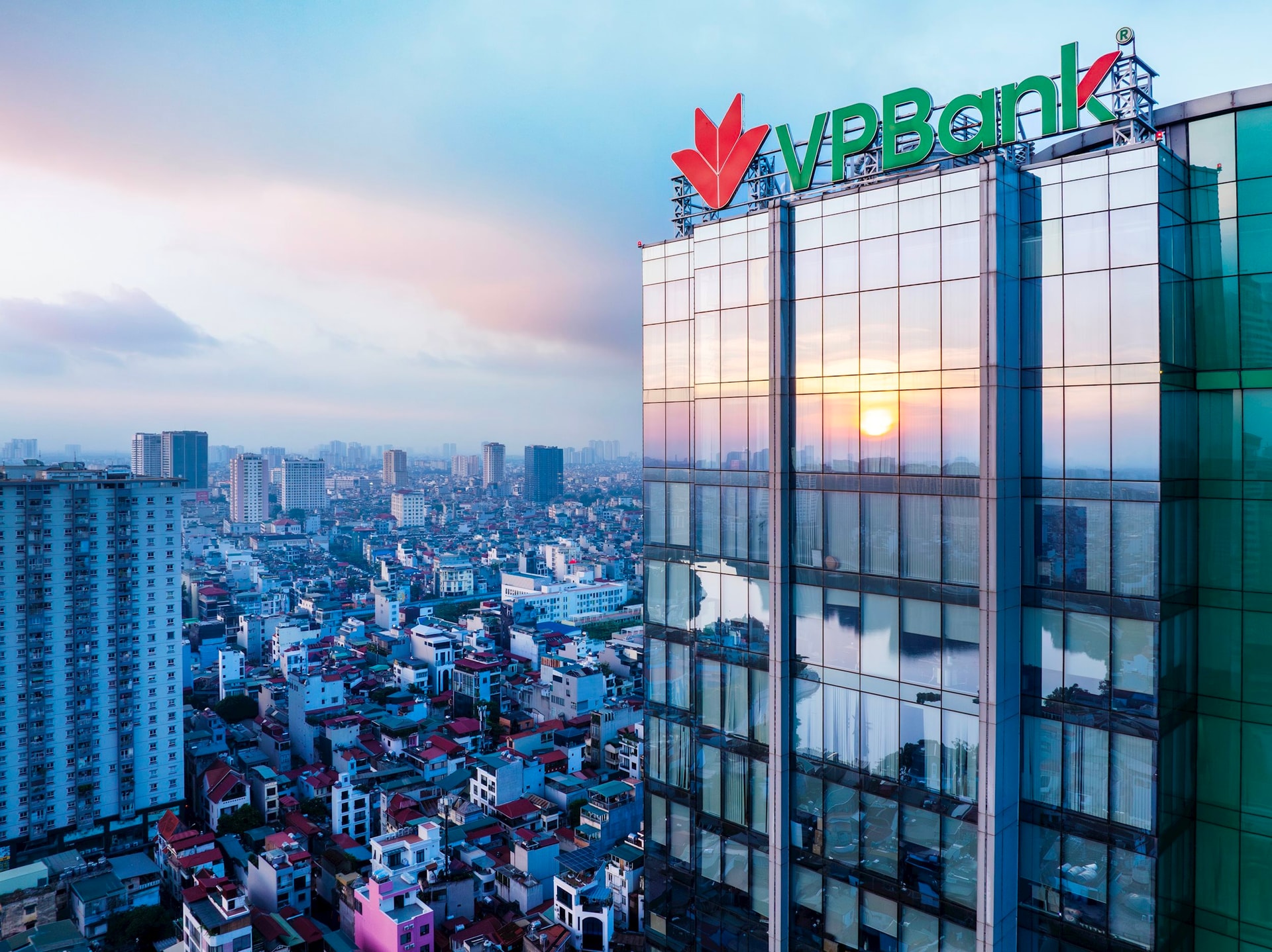 VPBank lập kỷ lục lợi nhuận 30.600 tỷ đồng năm 2025, tăng trưởng 53%