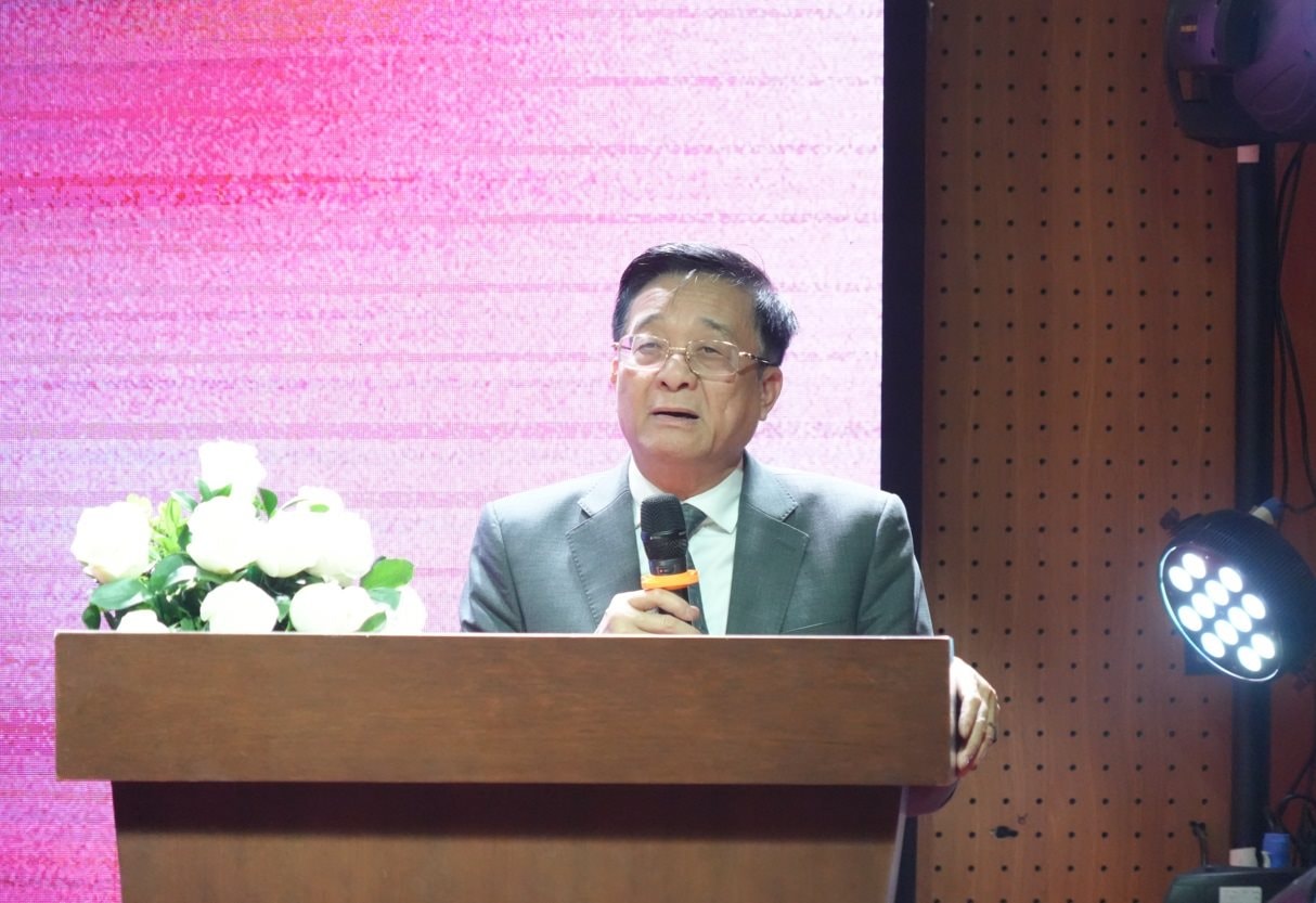 TS. Nguyễn Quốc Hùng - Phó Chủ tịch kiêm Tổng Thư ký Hiệp hội Ngân hàng Việt Nam phát biểu tại Banking Awards 2025