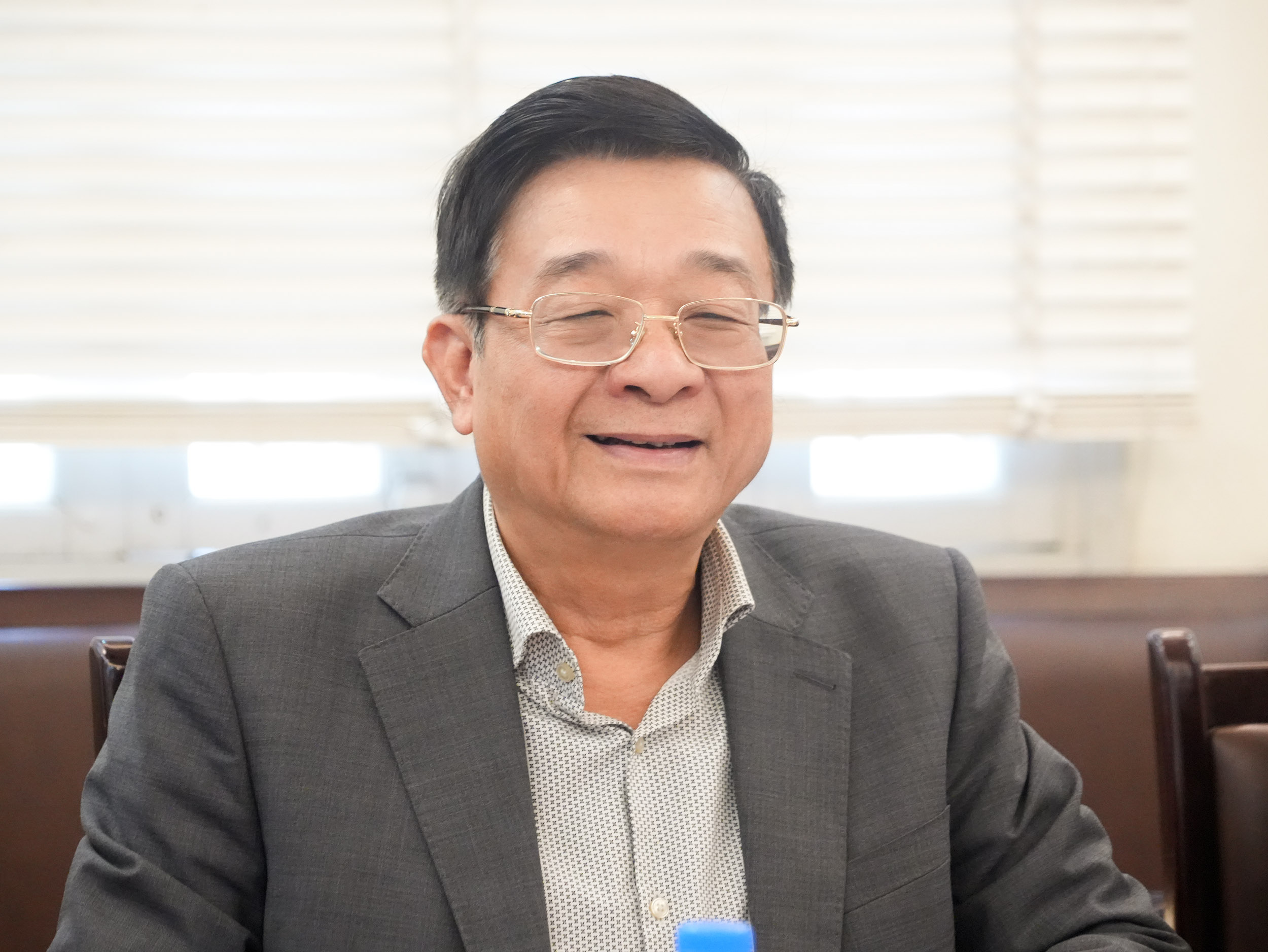 làm việc