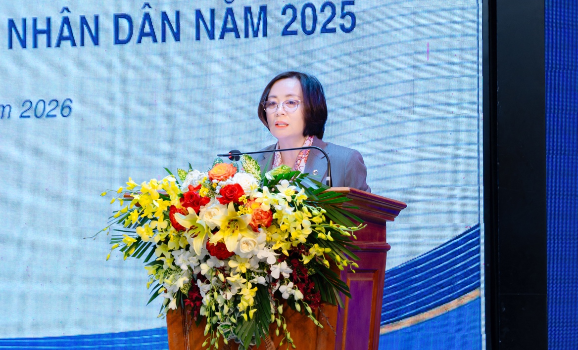 Bà Phạm Thị Hồng Minh - Thành viên Hội đồng quản trị, Tổng Giám đốc Co-opBank phát biểu tại Hội nghị