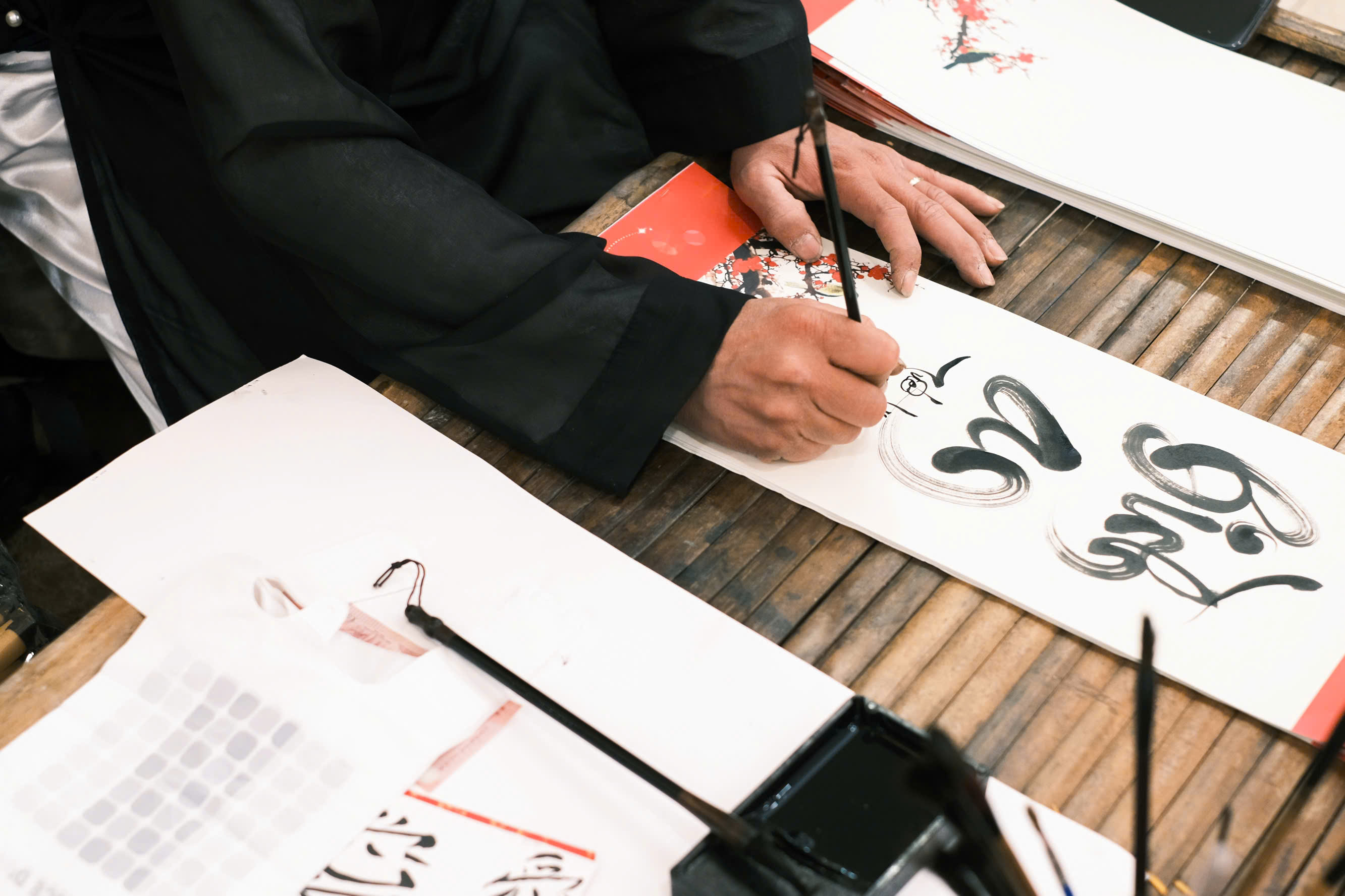 Các hoạt động vui chơi bên lề Phiên chợ