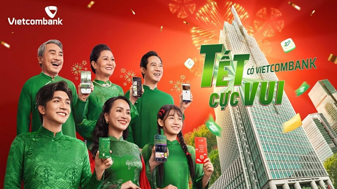 Vietcombank mang 'Tết Cực Vui' khởi ngàn lộc phát lì xì khách hàng vào đầu Xuân mới Bính Ngọ 2026.