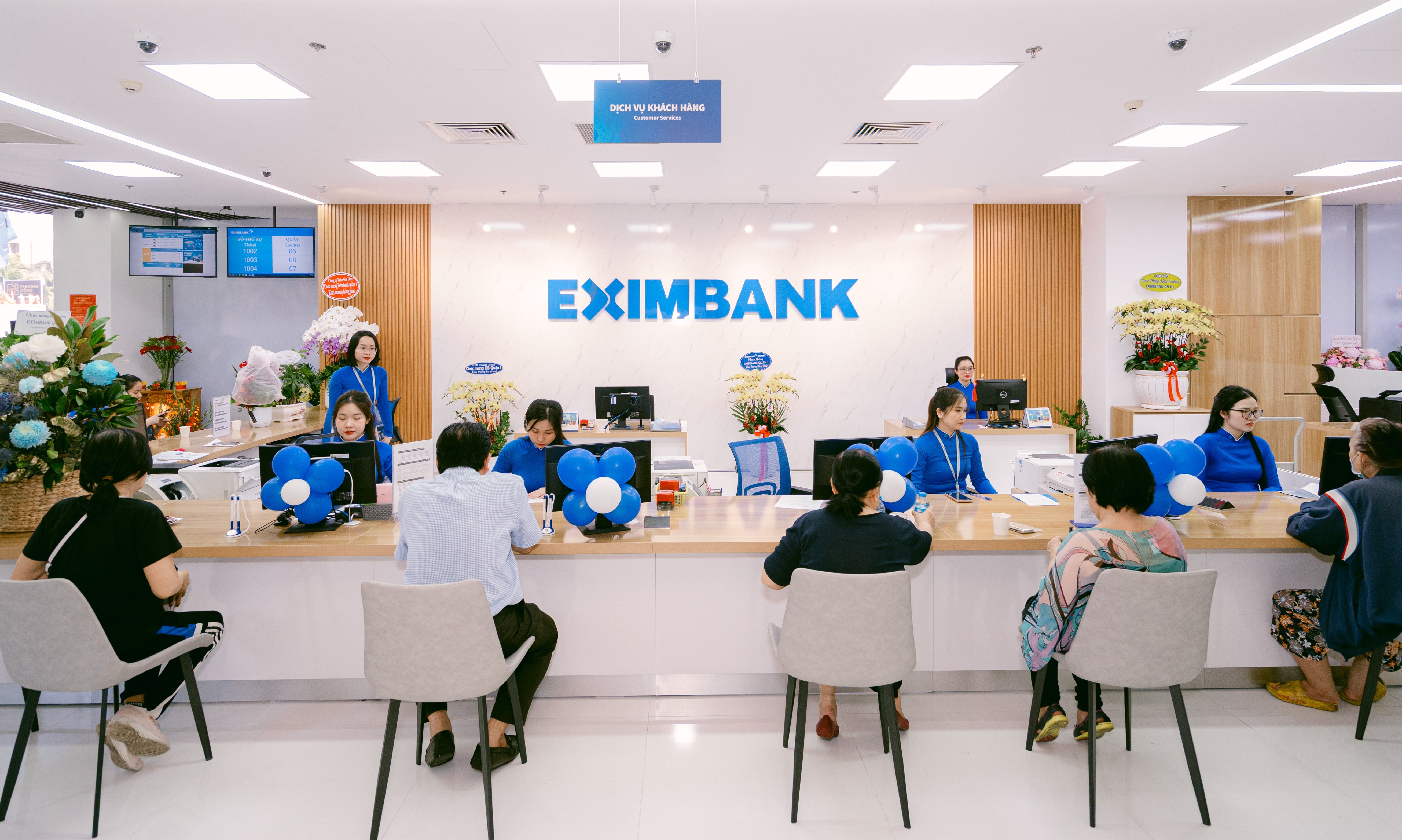 Eximbank lùi hạn nhận đề cử nhân sự HĐQT và ban kiểm soát thêm 8 ngày