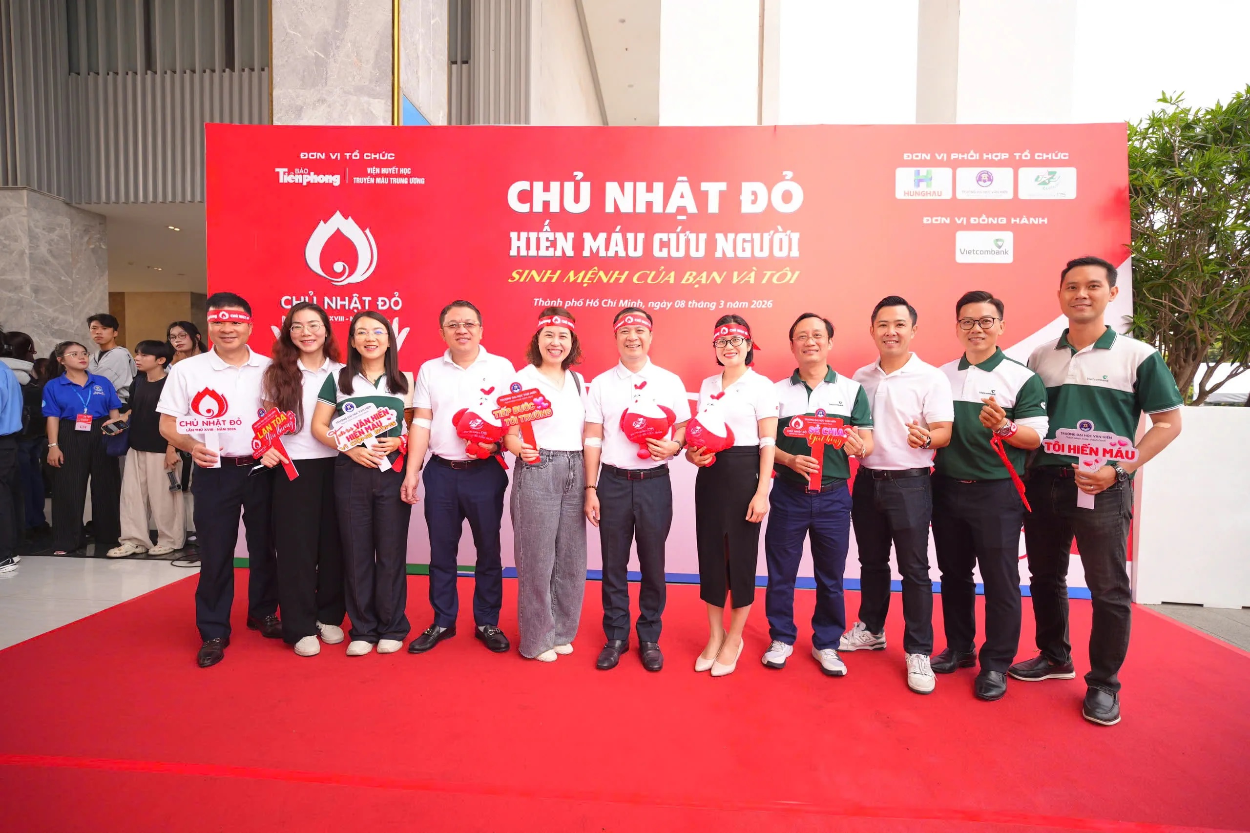 Vietcombank lan tỏa “giọt hồng yêu thương” tại Chủ Nhật Đỏ 2026