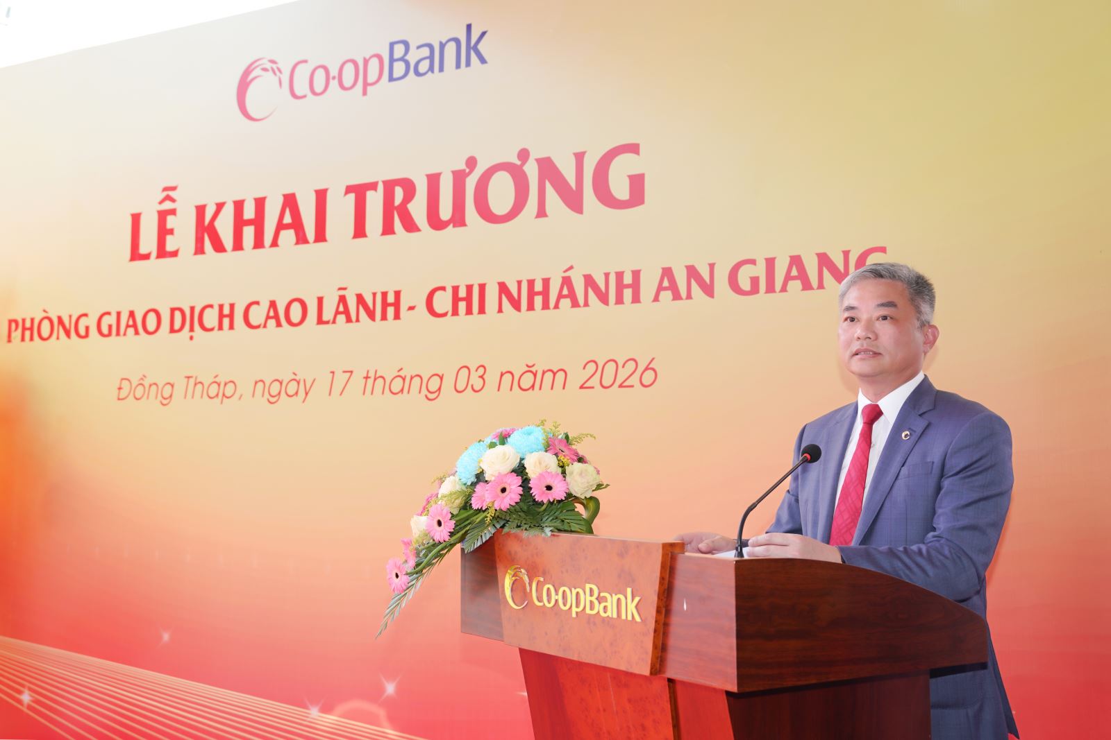 Ông Nguyễn Quốc Cường - Chủ tịch Hội đồng Quản trị Co-opBank phát biểu tại buổi lễ