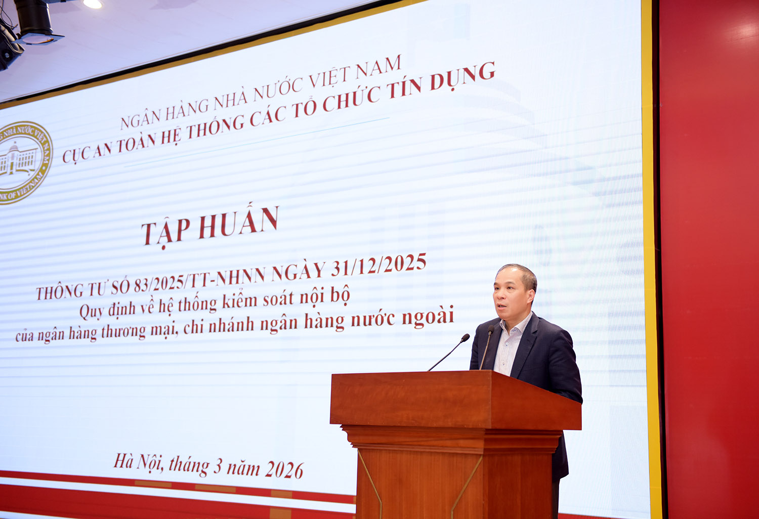 Phó Thống đốc Thường trực Đoàn Thái Sơn phát biểu tại Hội nghị tập huấn