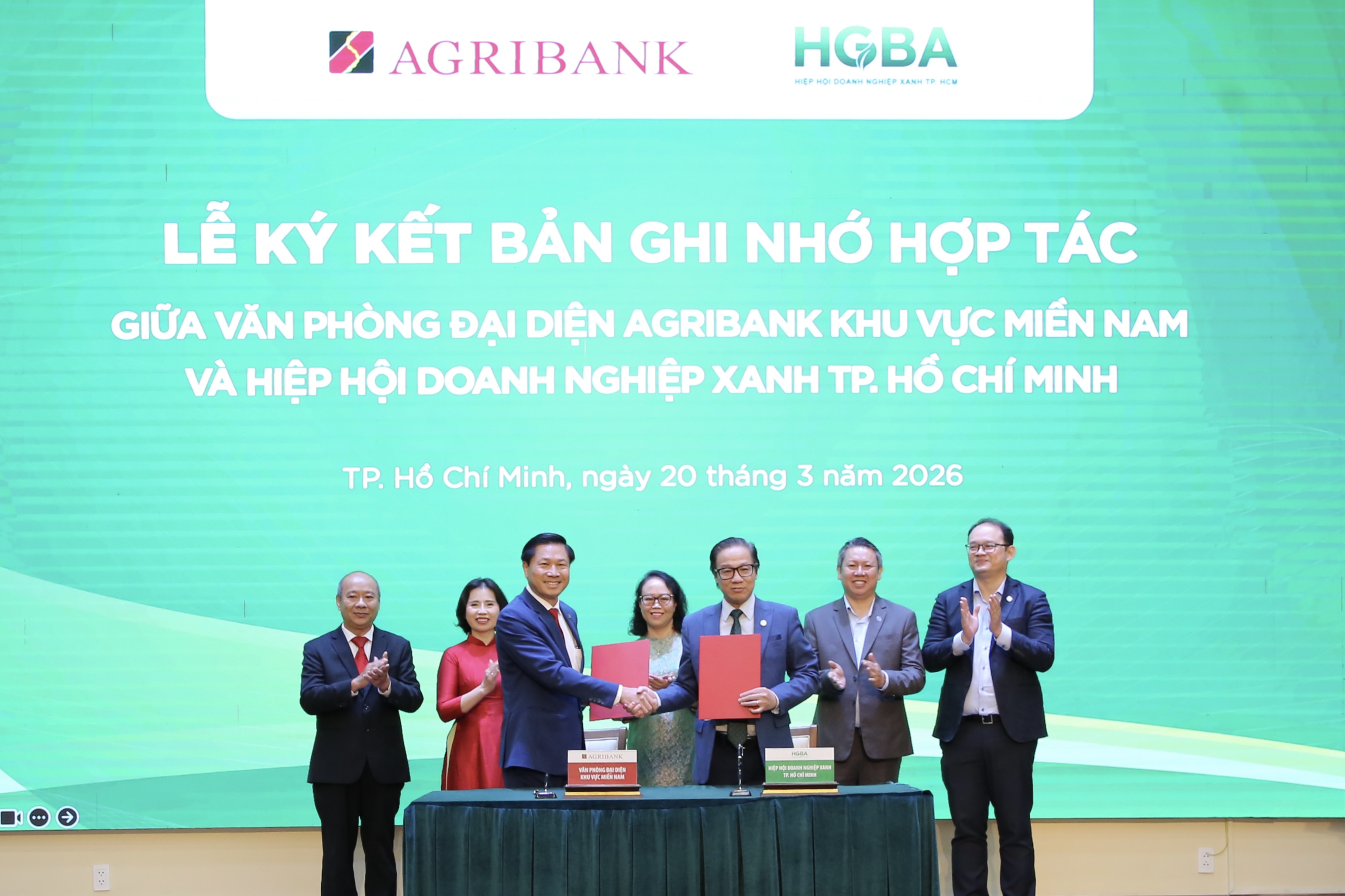 doanh nghiệp