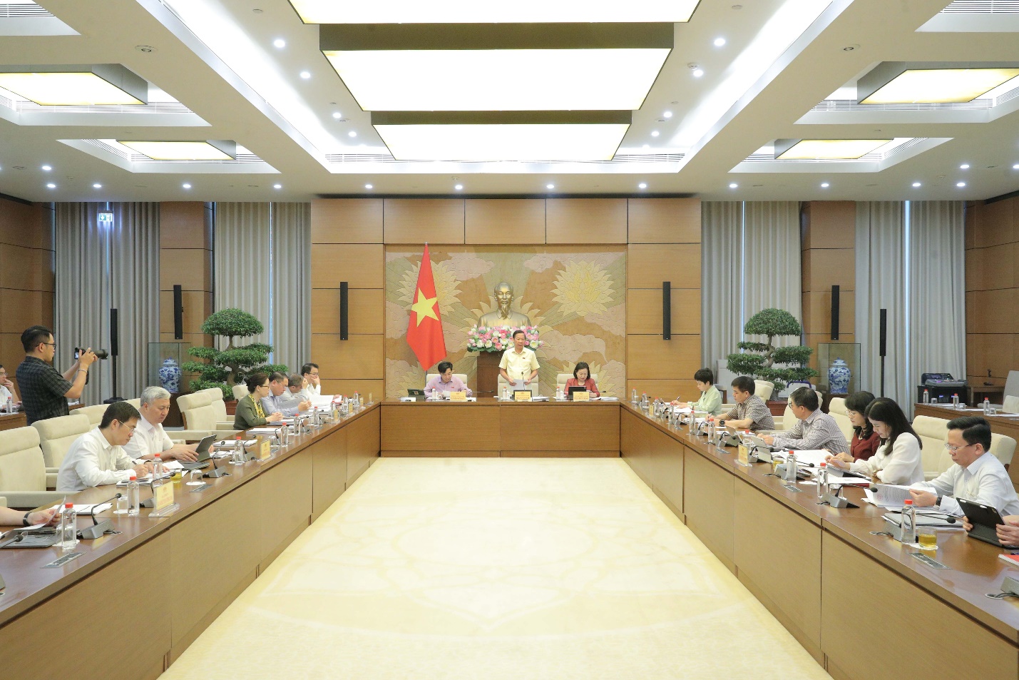 Toàn cảnh phiên họp