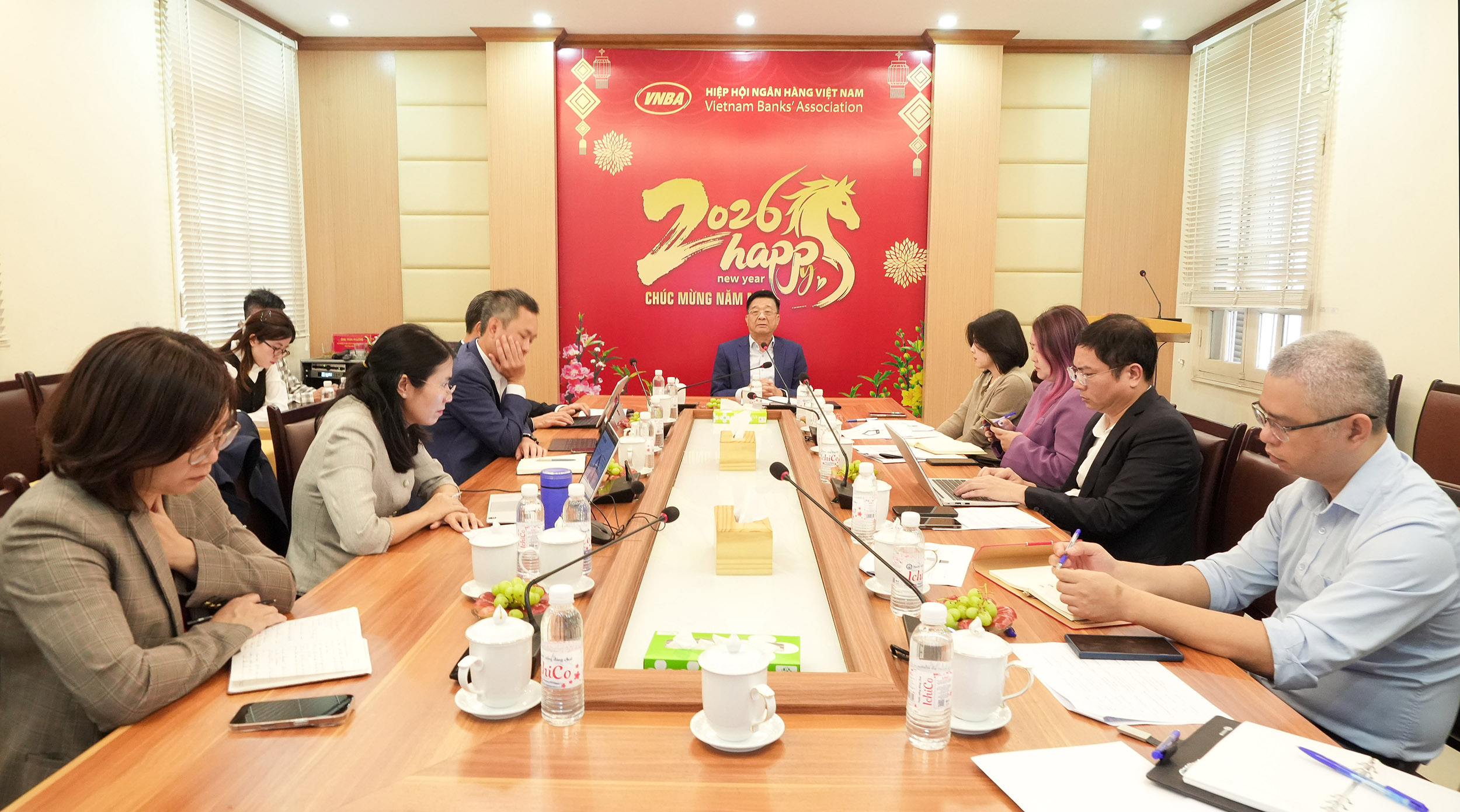 Quang cảnh cuộc họp