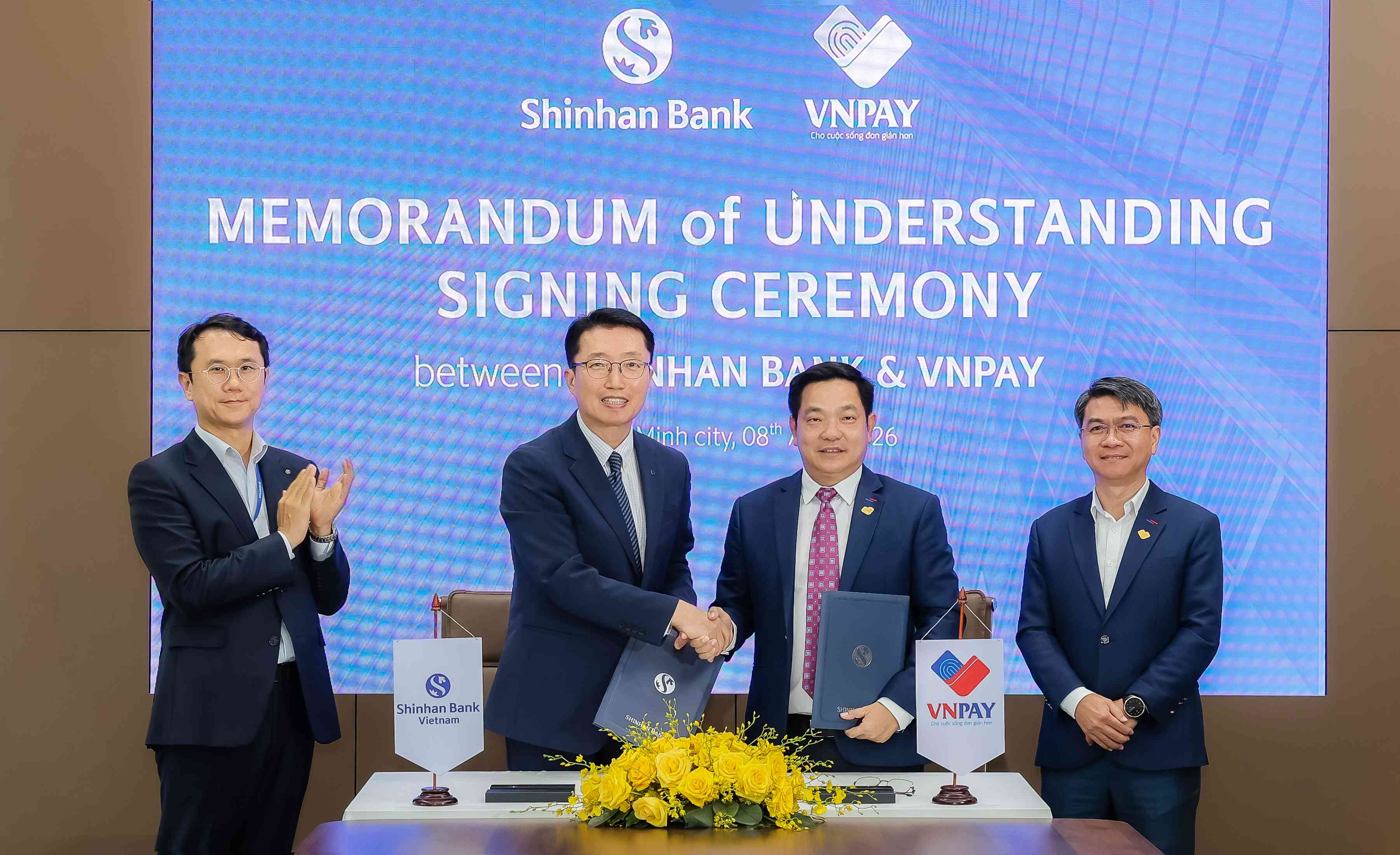 Shinhan Bank và VNPAY ký kết hợp tác toàn diện, đẩy mạnh chuyển đổi số cho doanh nghiệp, hộ kinh doanh.