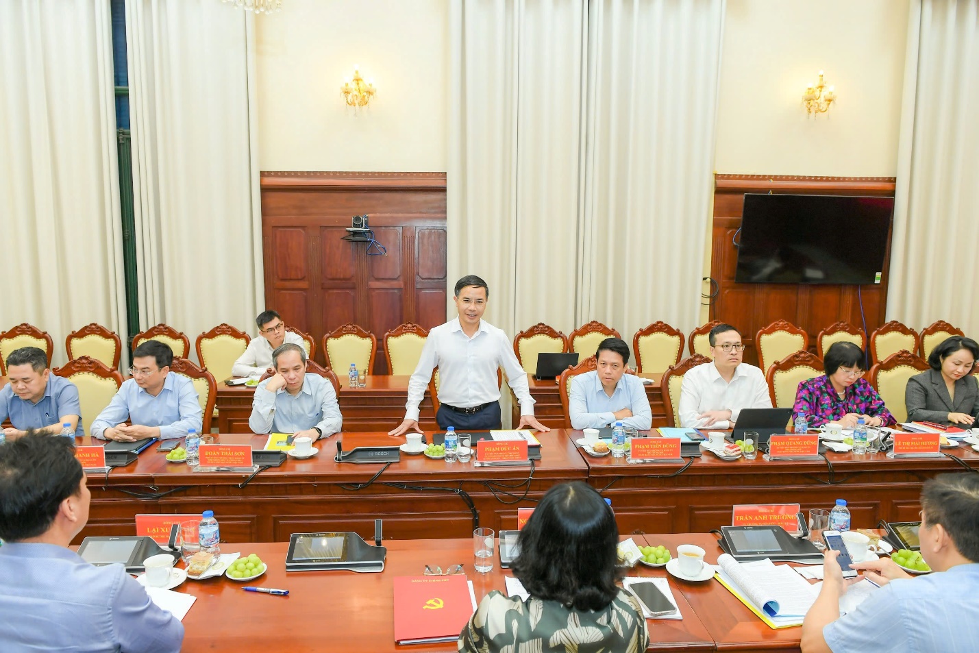 Thống đốc NHNN Phạm Đức Ấn phát biểu tại buổi làm việc