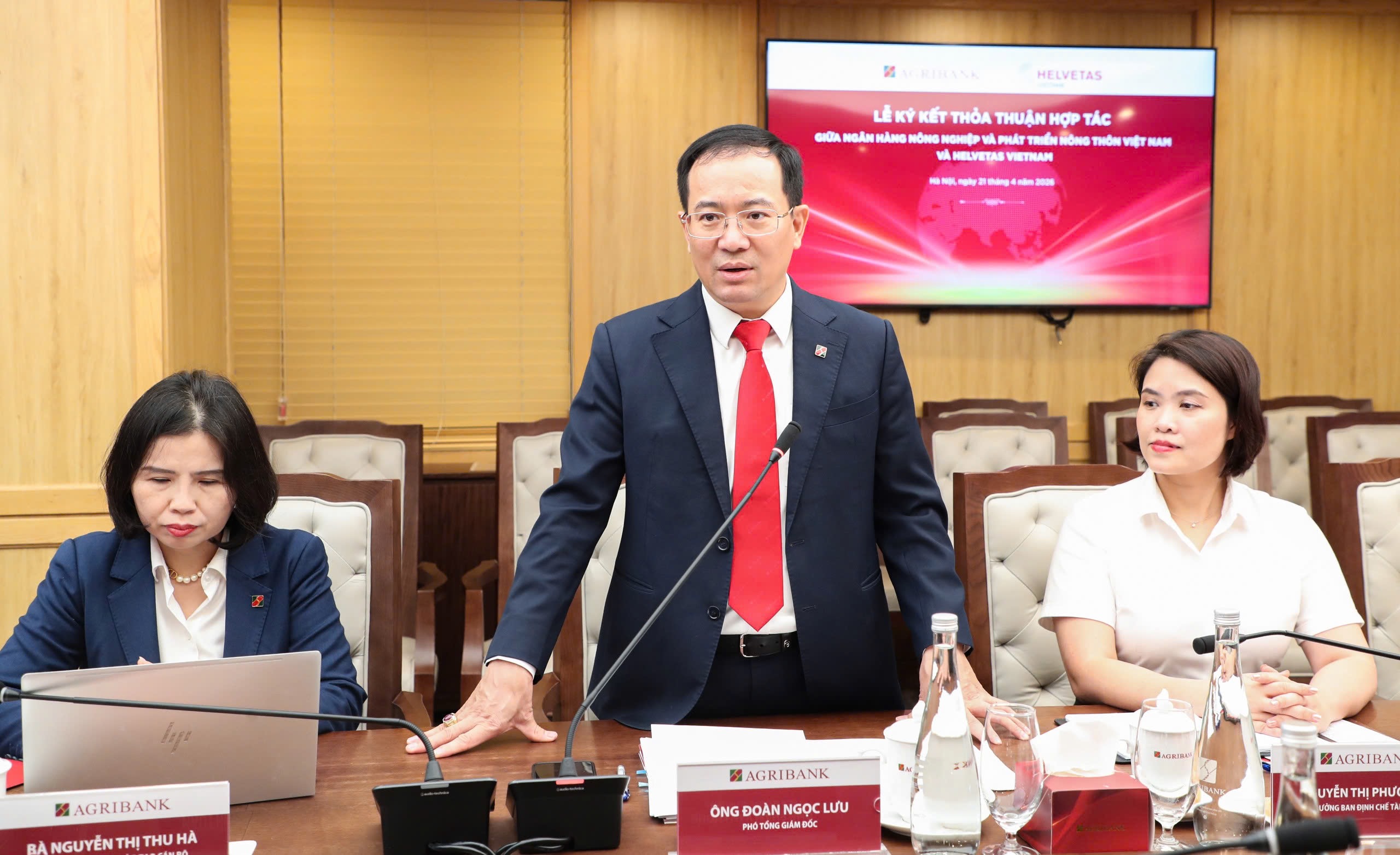 Phó Tổng Giám đốc Đoàn Ngọc Lưu phát biểu tại buổi lễ ký kết