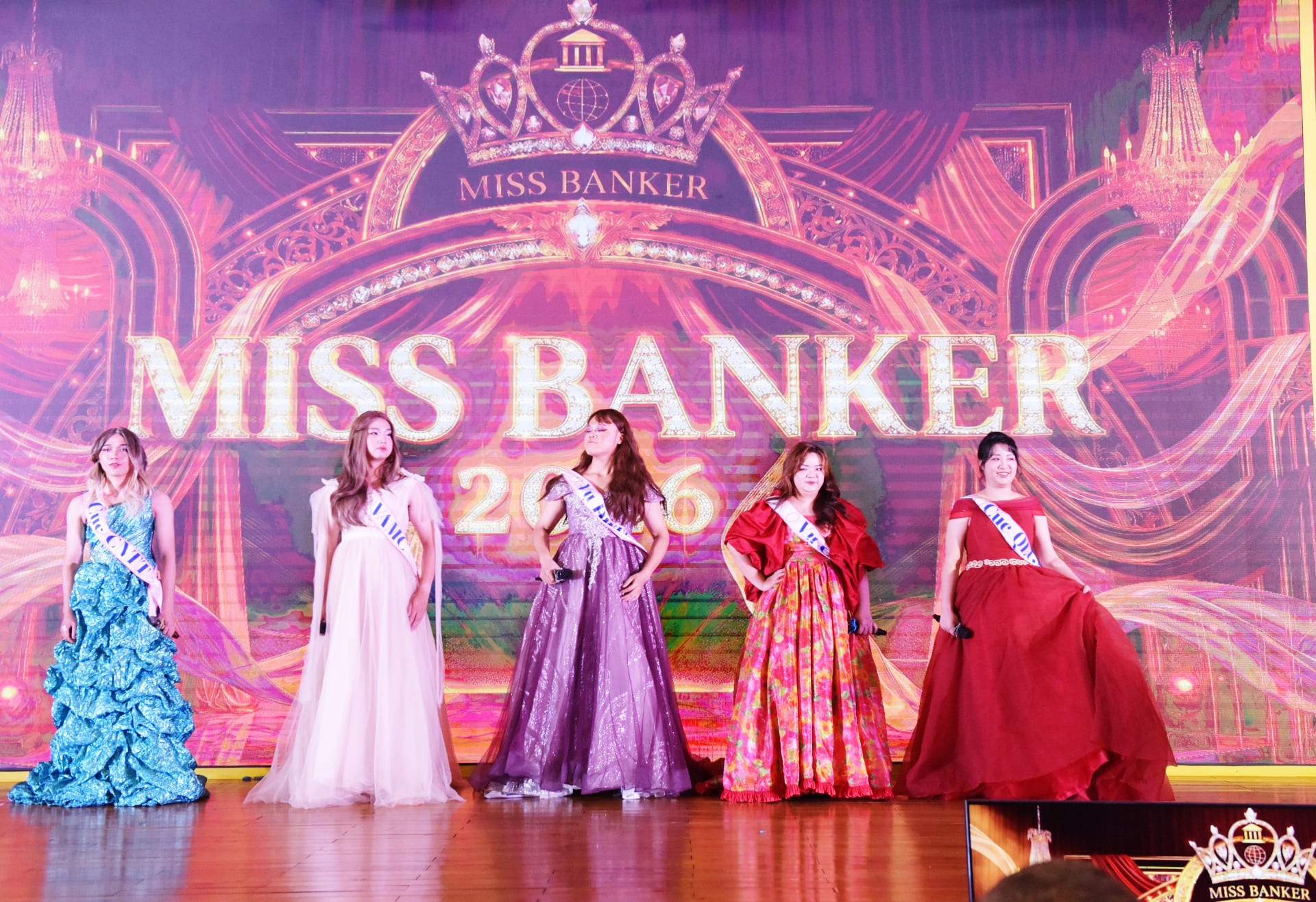 Phần thi tài năng của đội Thanh niên Nghệ