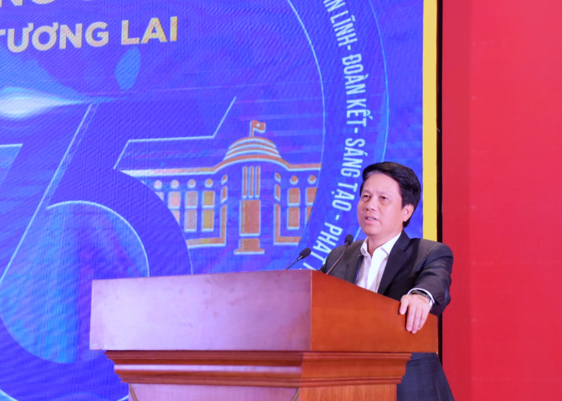 Phó Thống đốc Phạm Tiến Dũng phát biểu chỉ đạo tại Cuộc thi