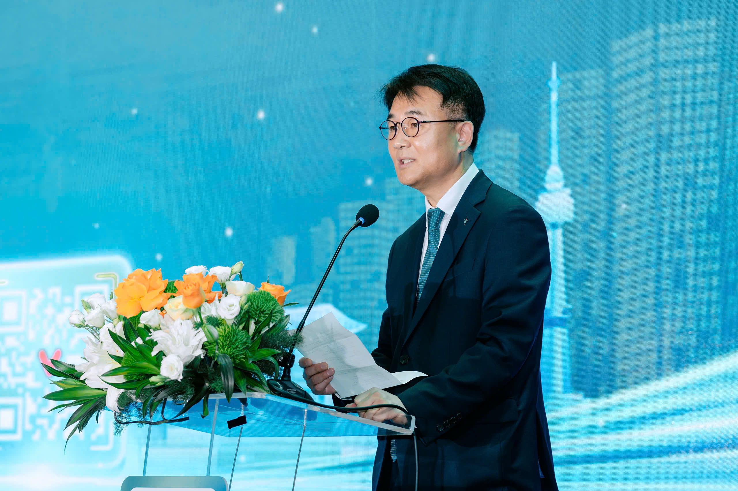 Ông Lee Suk – Tổng Giám đốc GLN International phát biểu tại buổi lễ