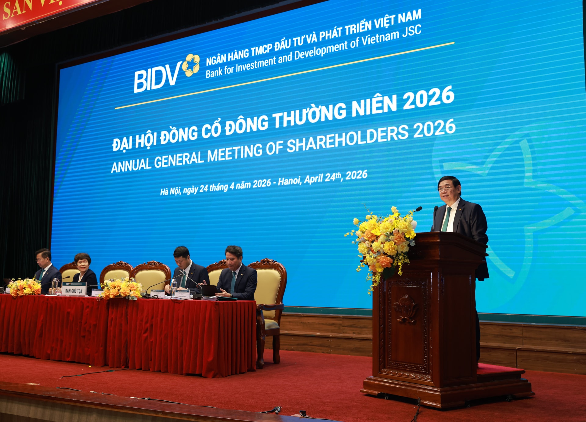 Ông Phan Đức Tú - Chủ tịch HĐQT BIDV - phát biểu tại Đại hội