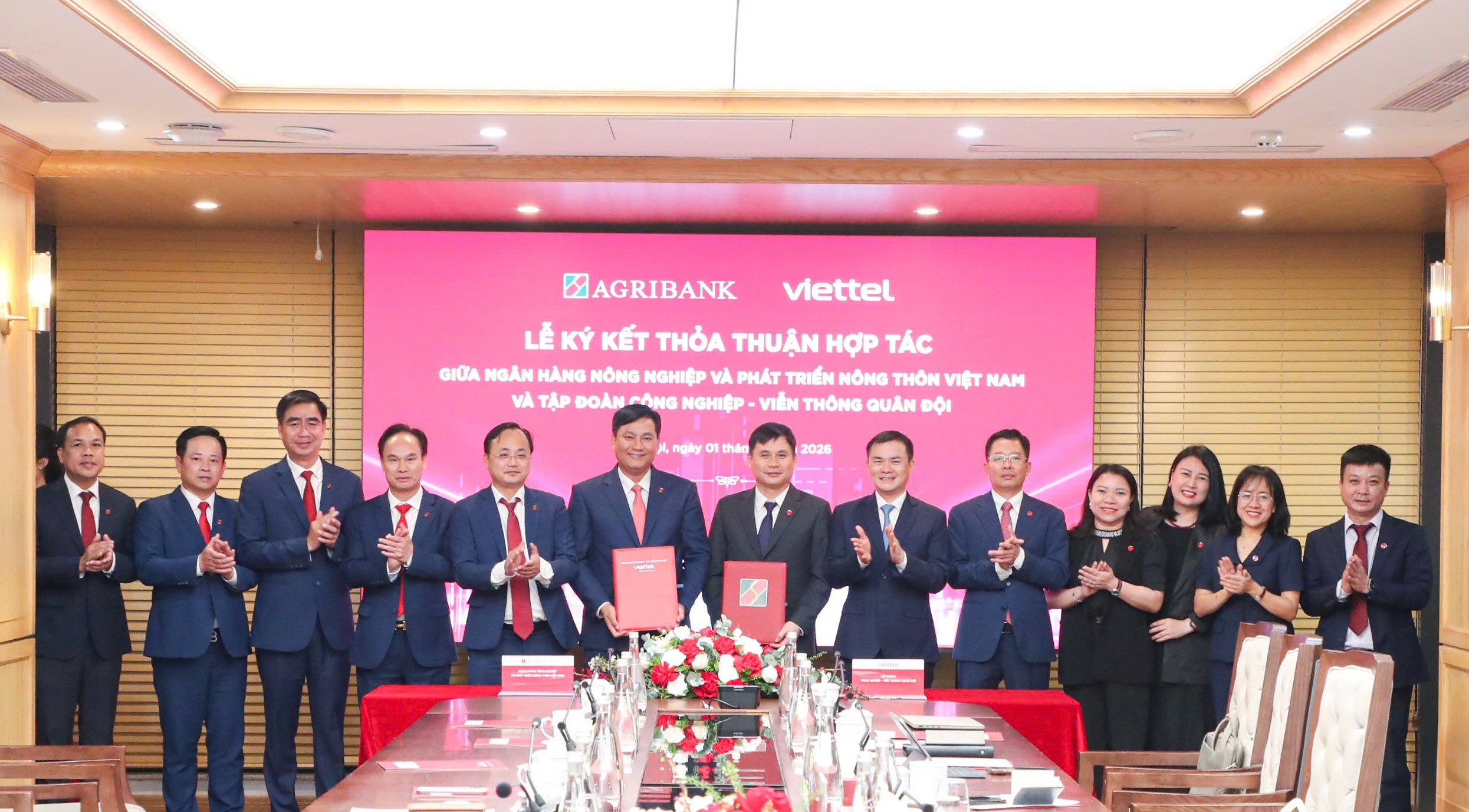 Agribank và Viettel chính thức ký kết thỏa thuận hợp tác, kết nối sức mạnh hai doanh nghiệp hàng đầu