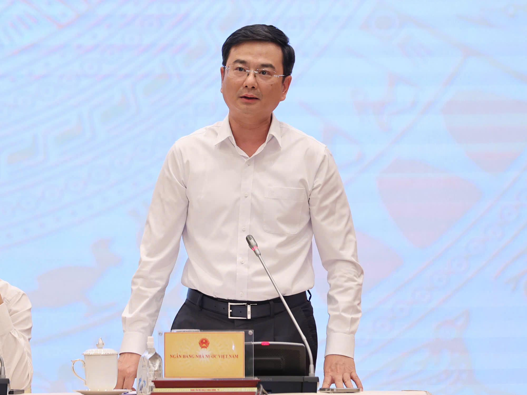 Các tổ chức tín dụng cần thực hiện nghiêm các biện pháp nhằm ổn định mặt bằng lãi suất