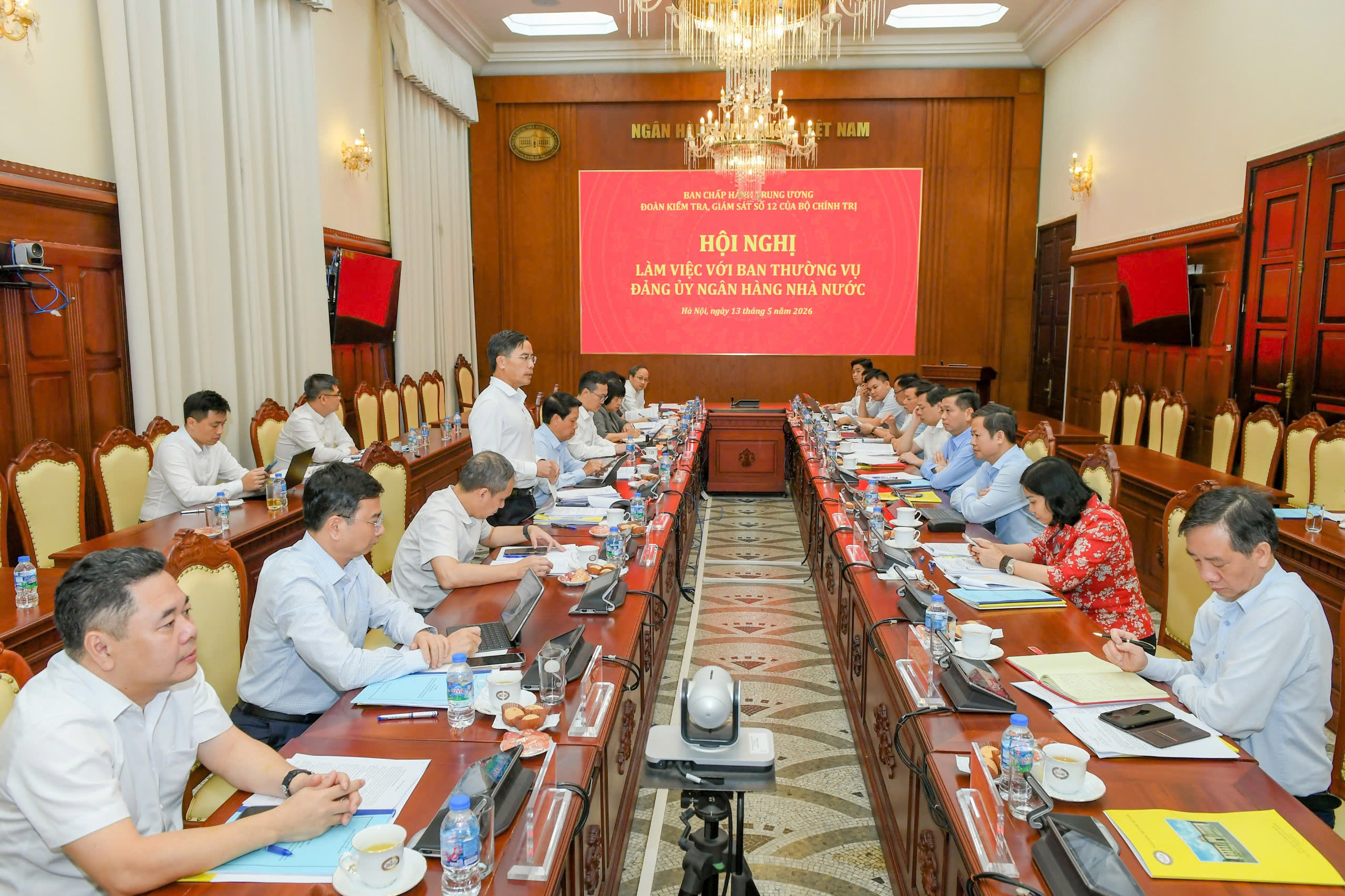 Đoàn Kiểm tra, giám sát số 12 của Bộ Chính trị làm việc với Ban Thường vụ Đảng ủy Ngân hàng Nhà nước