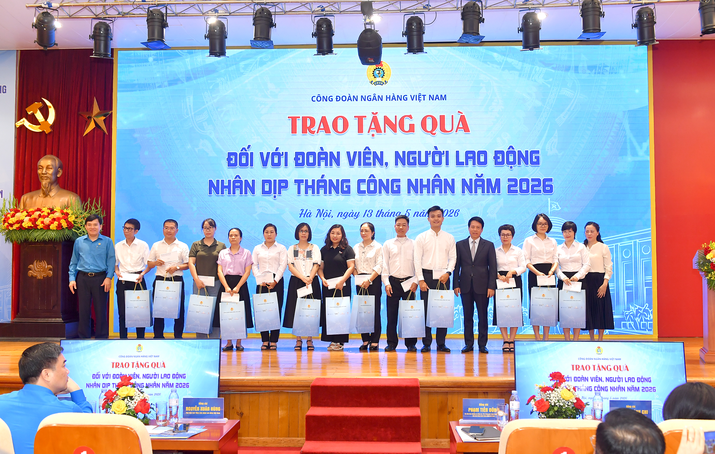 Ngành Ngân hàng phát động Tháng hành động về An toàn, vệ sinh lao động và Tháng Công nhân năm 2026