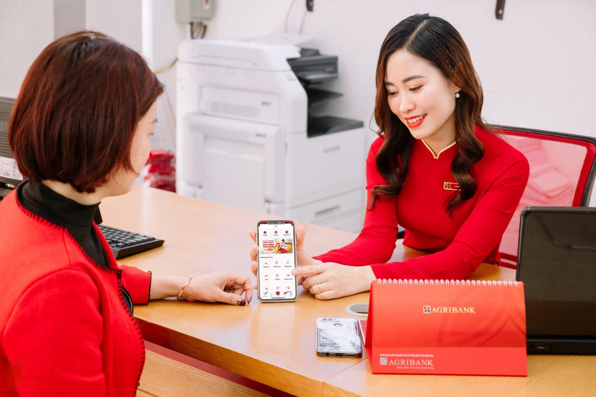 Cơ hội trúng 500 triệu đồng khi gửi tiền trên Agribank Plus