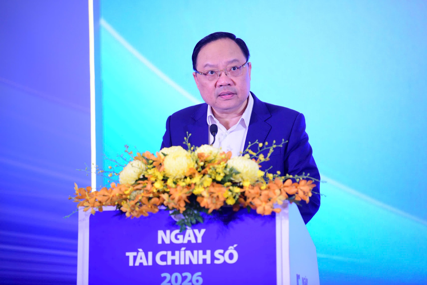 Ông Phạm Anh Tuấn – Vụ trưởng Vụ Thanh toán phát biểu tại Họp báo