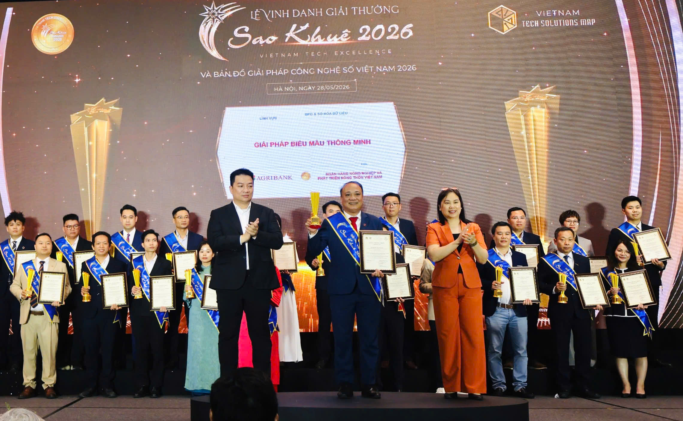 Agribank được vinh danh 02 giải thưởng Sao Khuê 2026 với hai giải pháp công nghệ số tiêu biểu