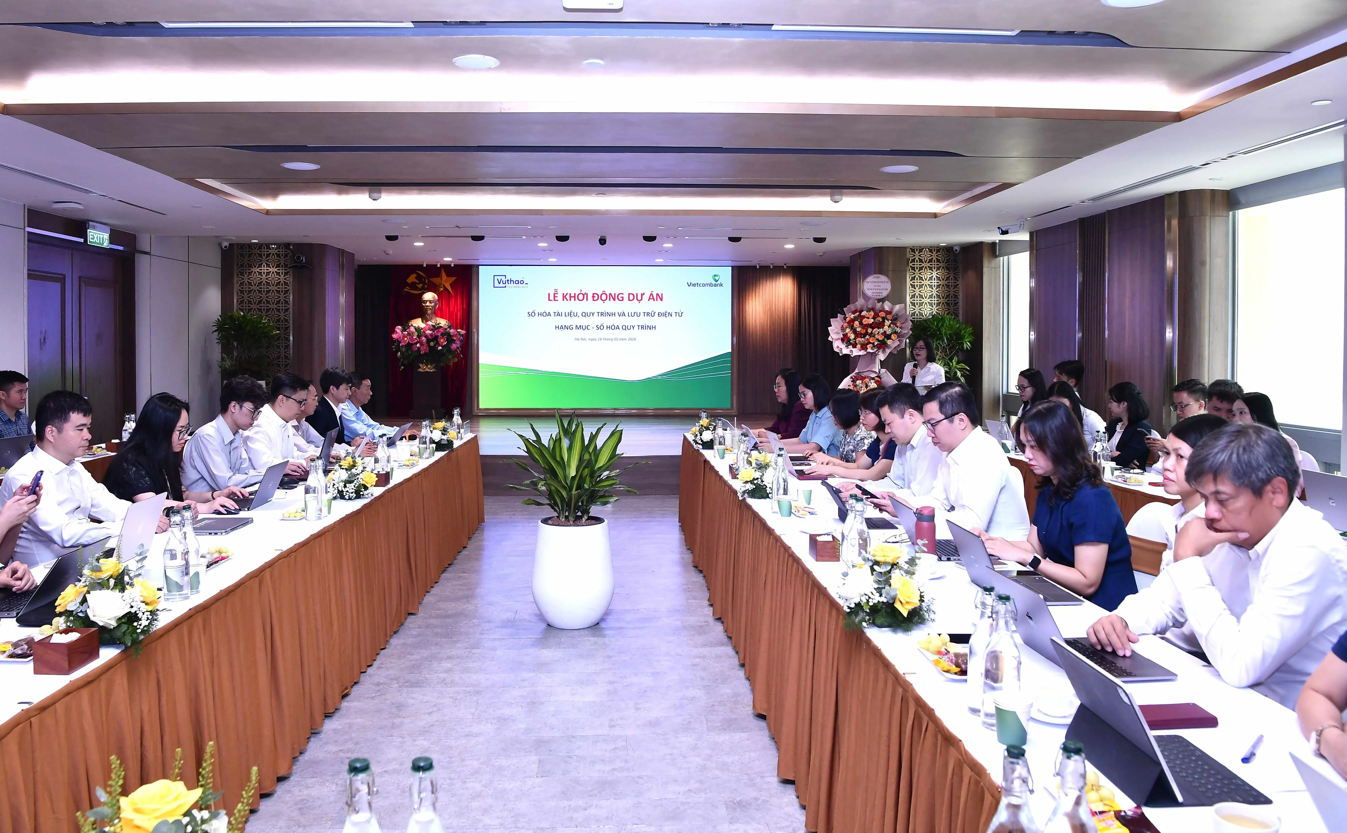 Vietcombank tổ chức Lễ Khởi động Dự án Số hóa tài liệu, quy trình và lưu trữ điện tử