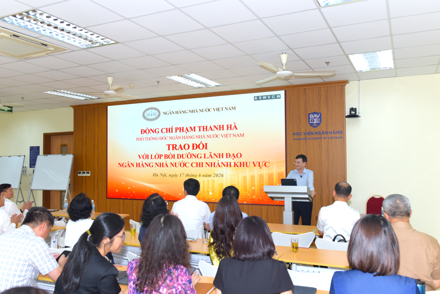 Toàn cảnh lớp bồi dưỡng Lãnh đạo NHNN chi nhánh Khu vực