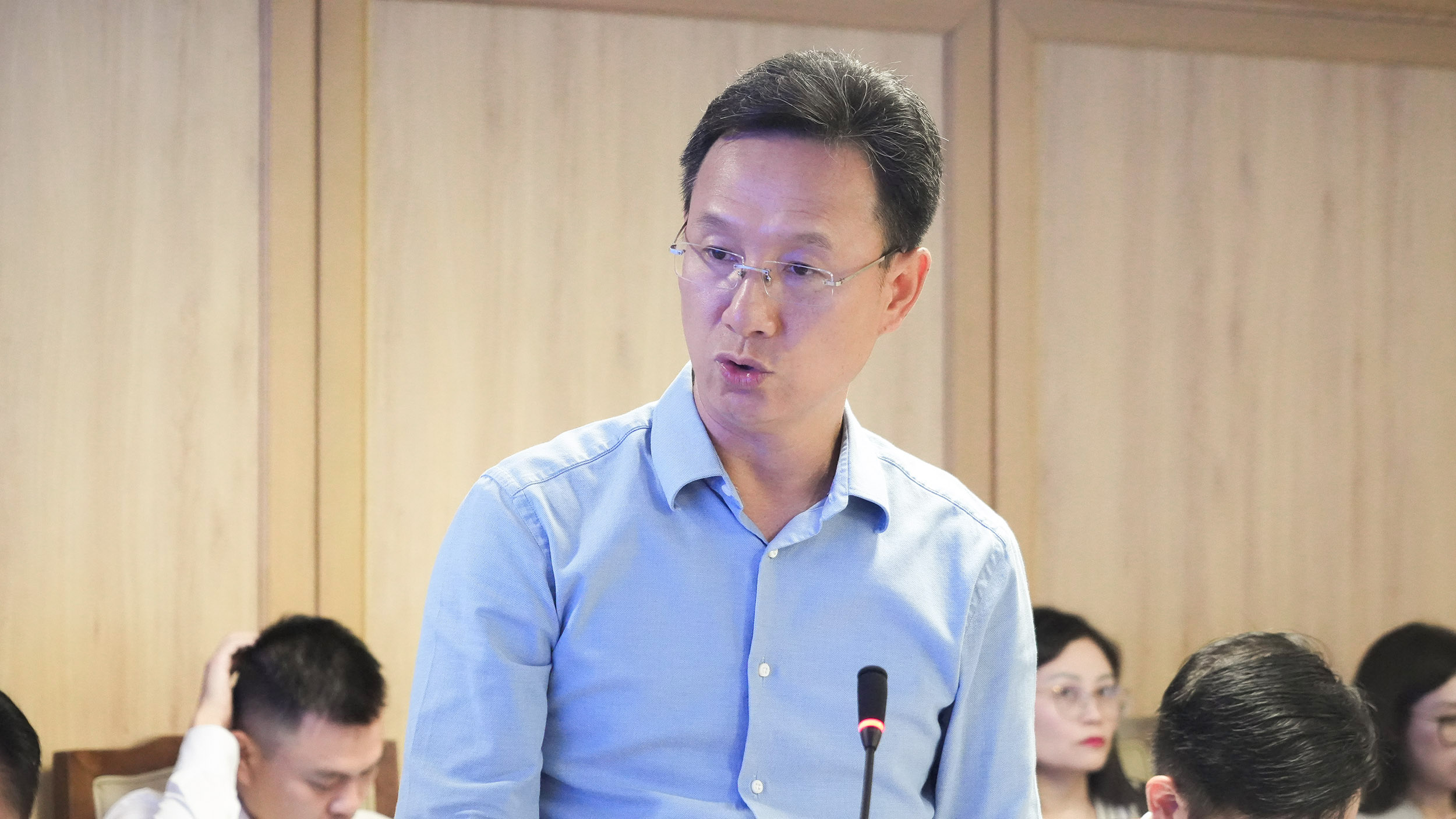 Đại diện Ủy Ban rủi ro