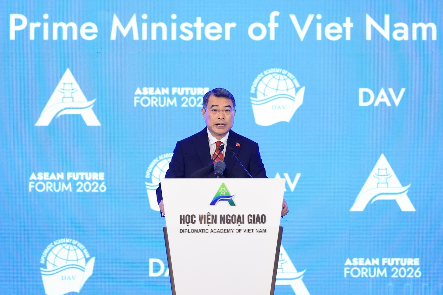Thủ tướng Chính phủ Lê Minh Hưng có bài phát biểu quan trọng tại Phiên khai mạc Diễn đàn (Ảnh: VGP/Nhật Bắc)