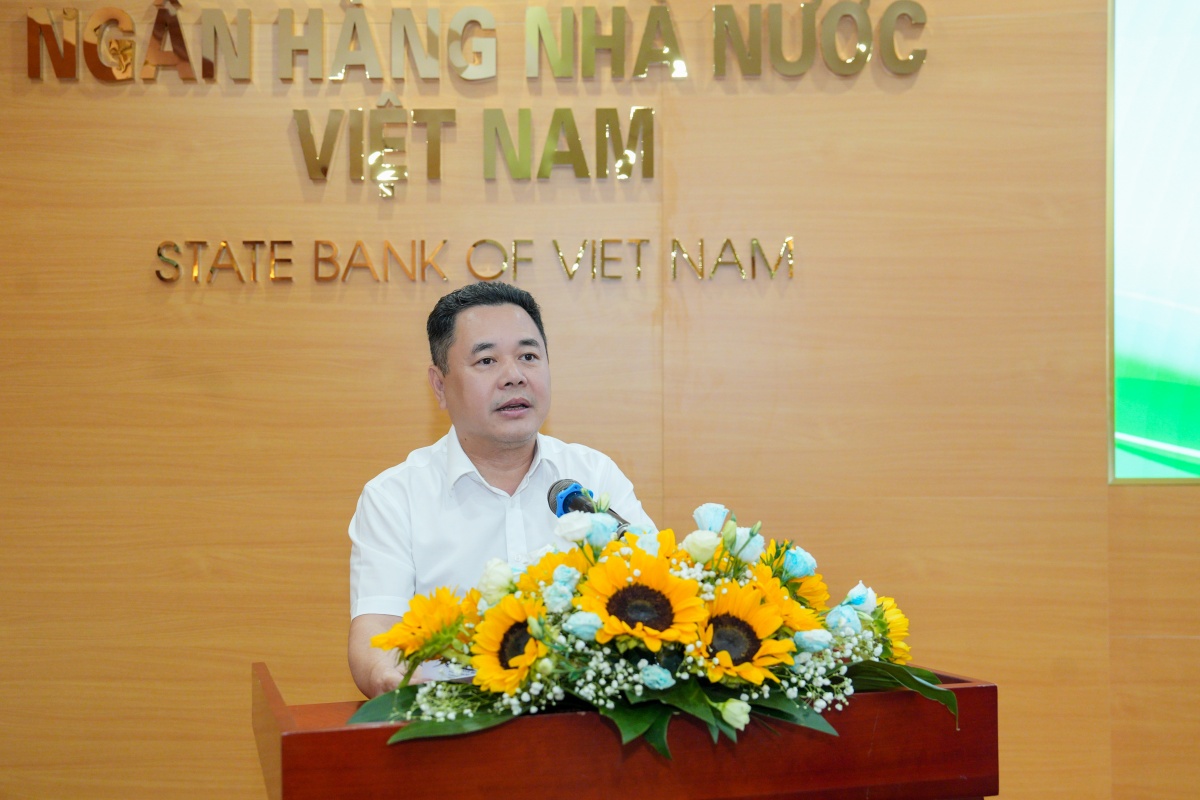 Phó Thống đốc NHNN Nguyễn Ngọc Cảnh phát biểu khai mạc tọa đàm