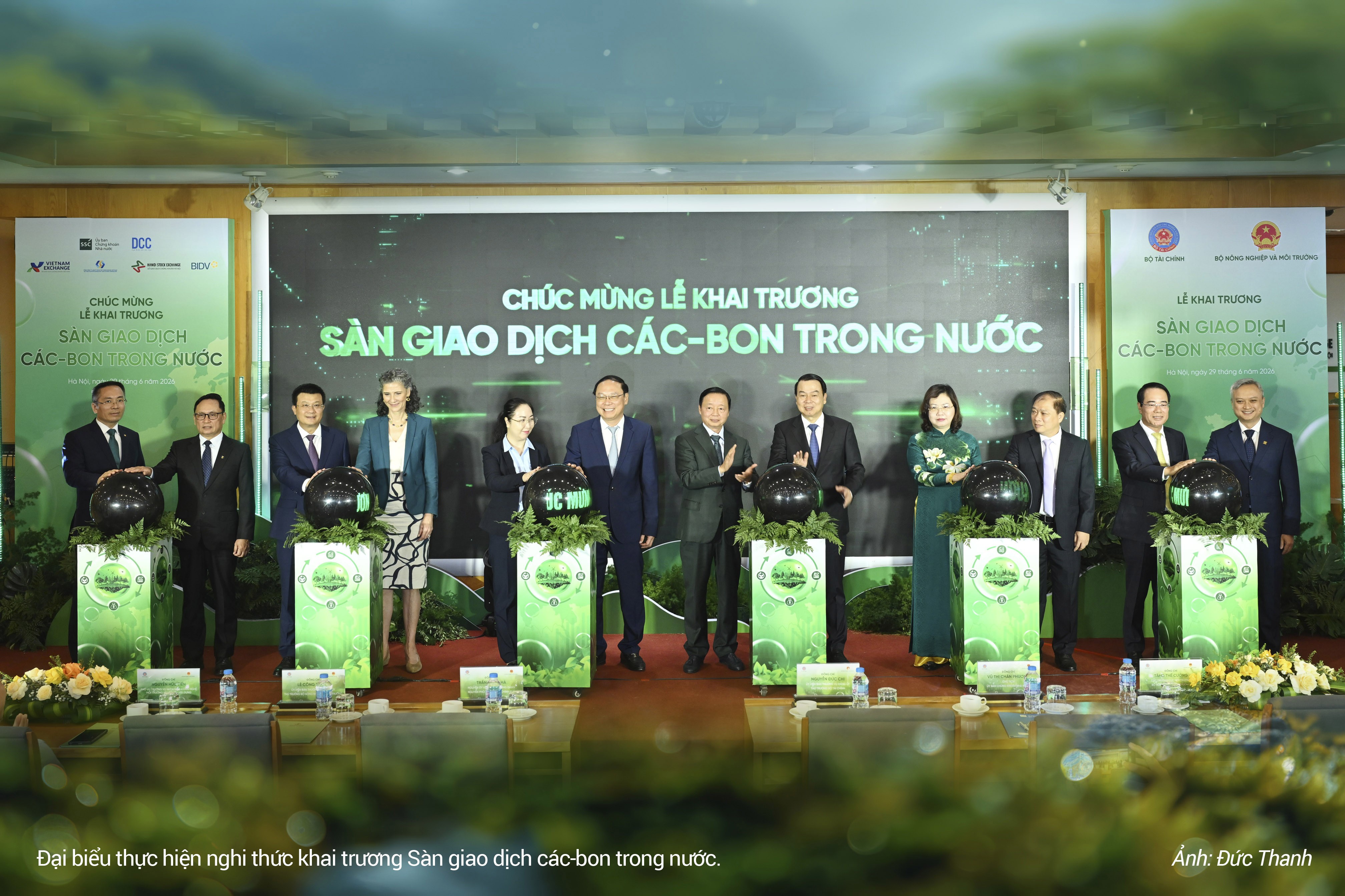 Sàn giao dịch các-bon - Việt Nam đang đặt nền móng cho một kiến trúc tài chính hoàn toàn mới