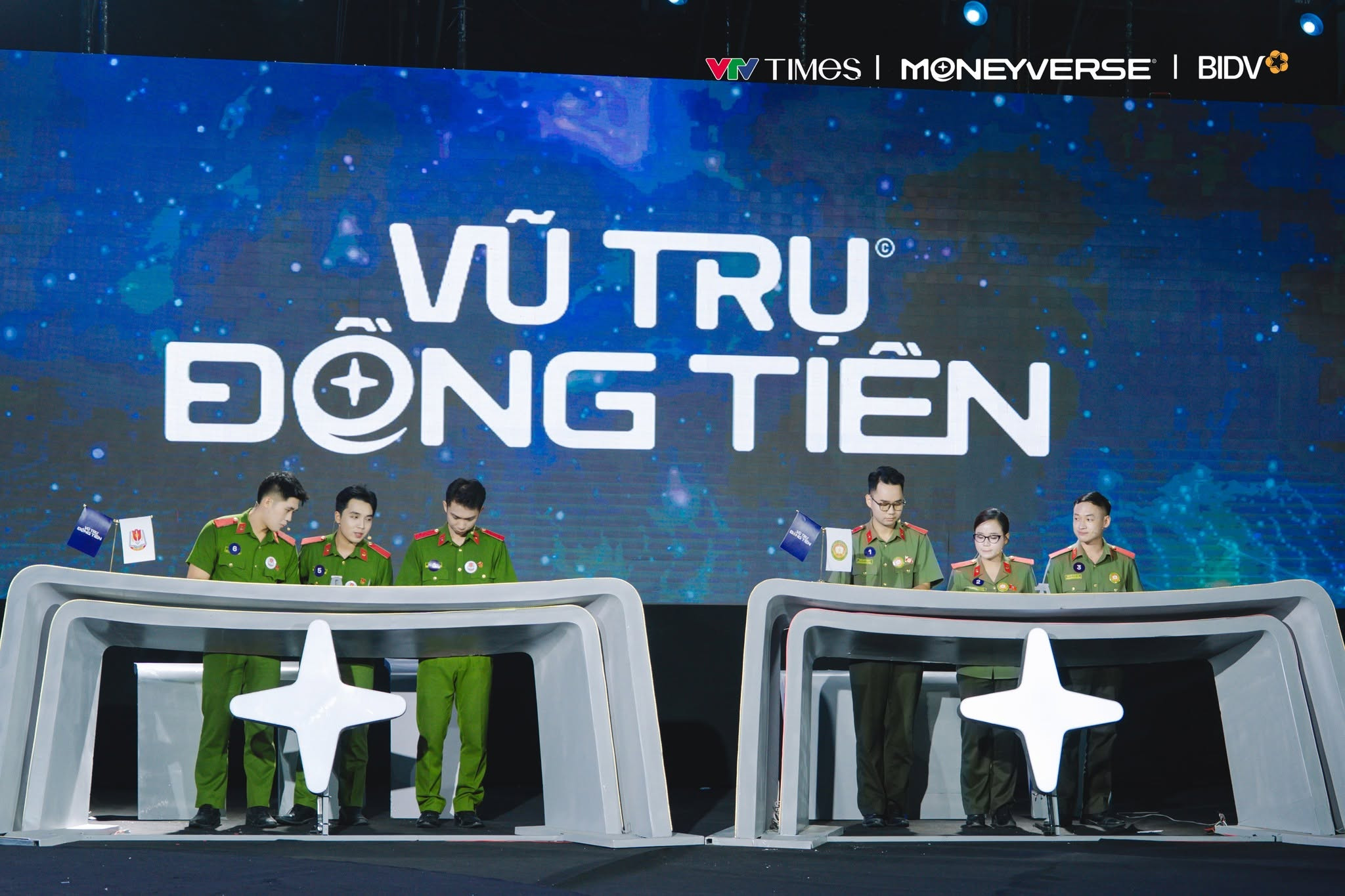 The Moneyverse 2026 mở màn với trận thi đấu kịch tính đến từ 30 trường khu vực phía Bắc