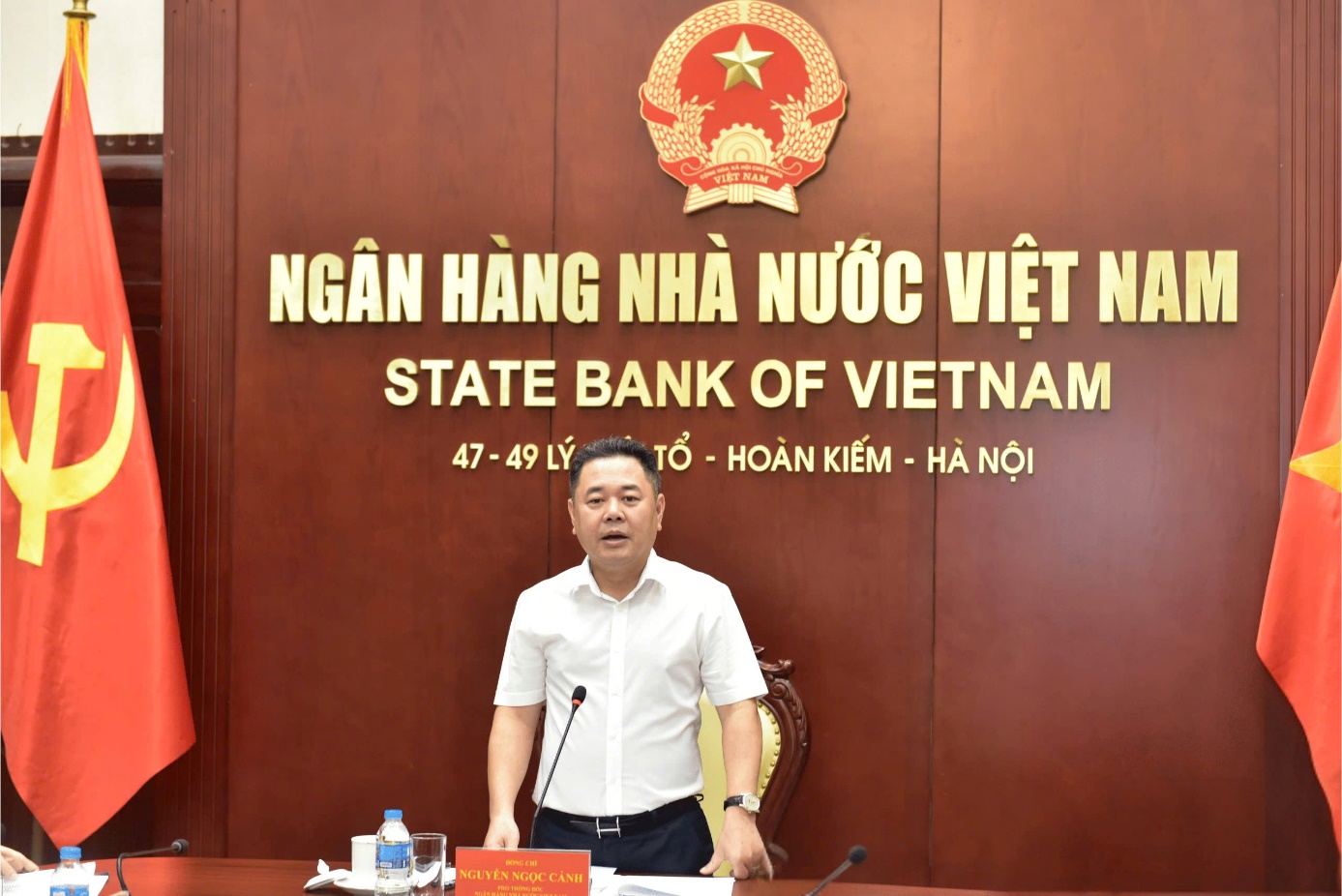 Phó Thống đốc Nguyễn Ngọc Cảnh phát biểu tại cuộc họp