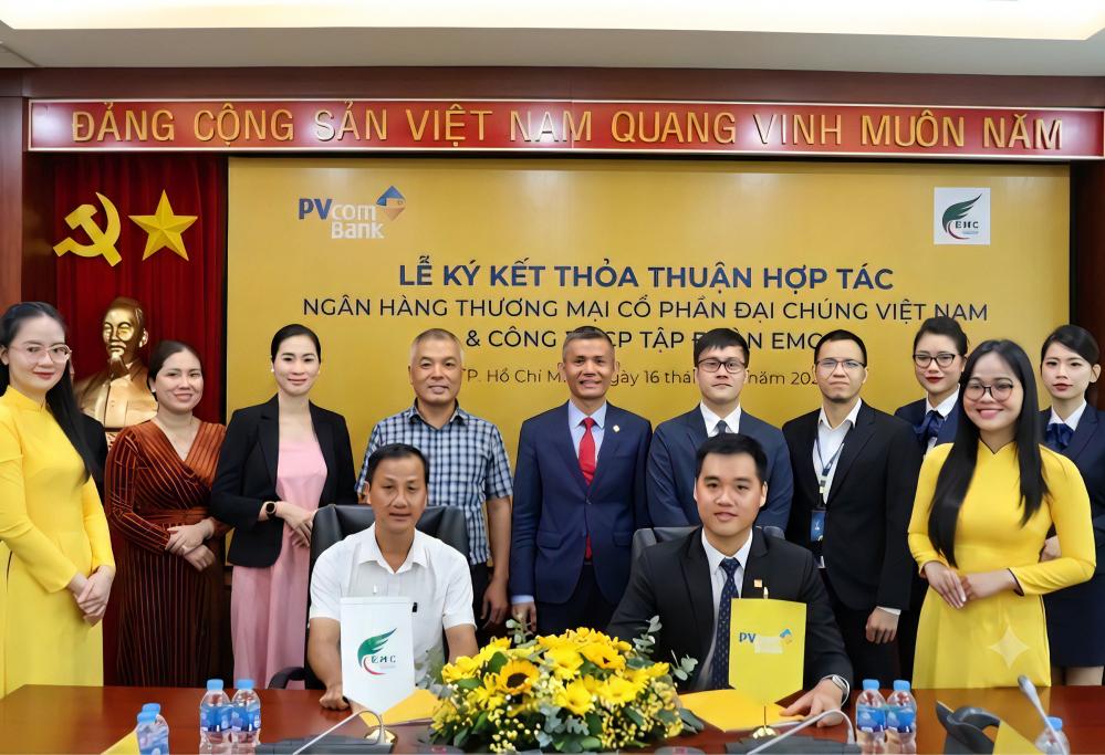 PVcomBank ký kết hợp tác với Tập đoàn EMC, mở rộng hệ sinh thái thanh toán số và dịch vụ tài chính