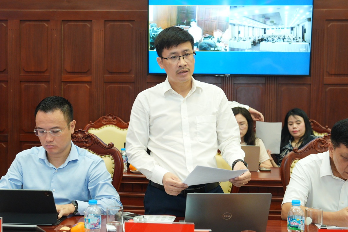 Ông Hoàng Minh Tiến, Phó Cục trưởng Cục Công nghệ thông tin, Ngân hàng Nhà nước Việt Nam thông tin tại Họp báo