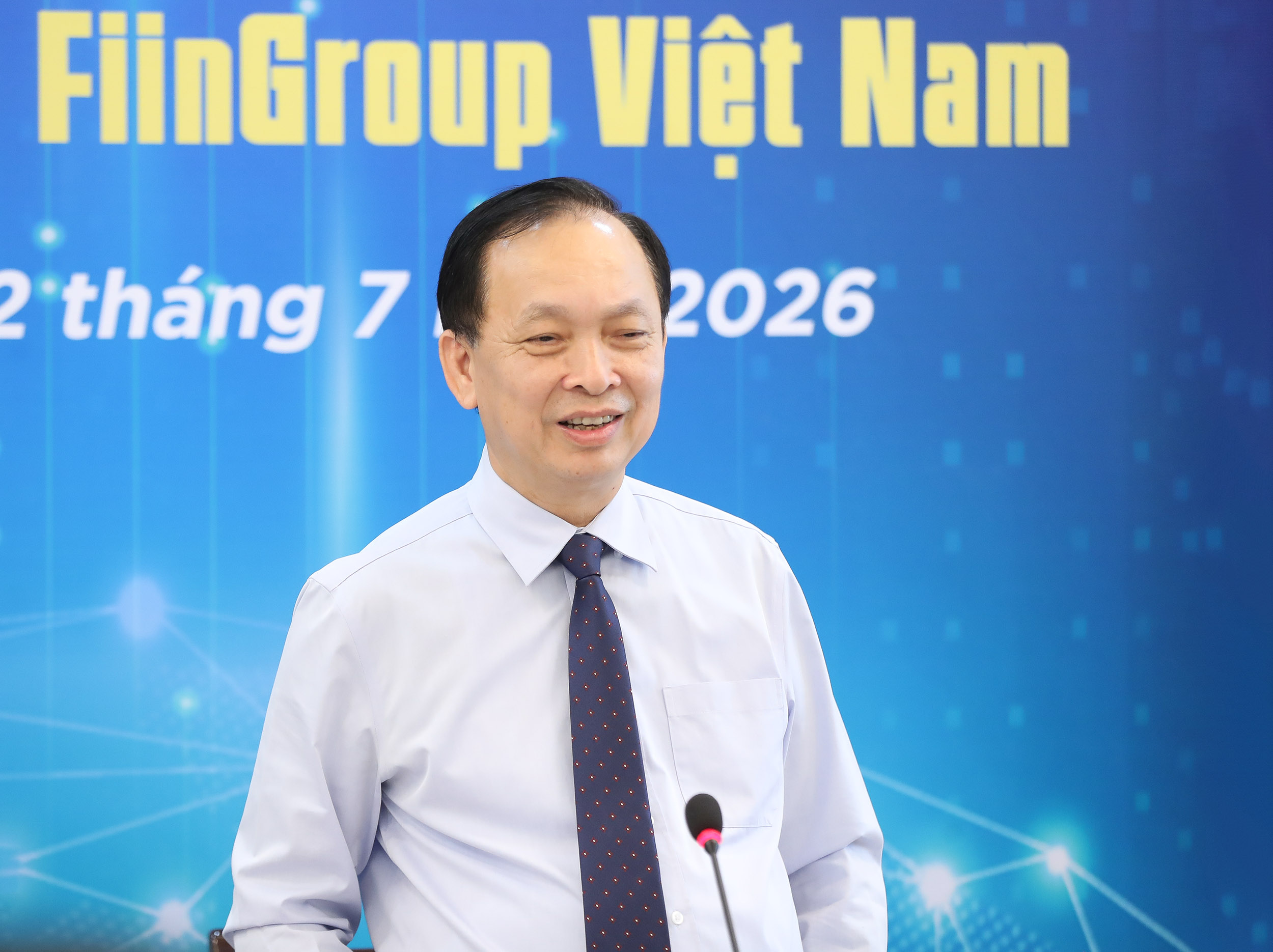 tài chính
