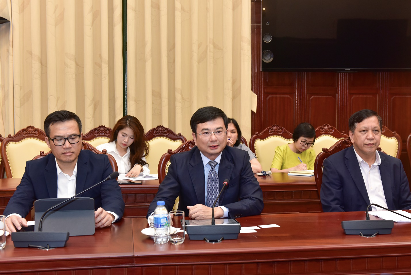 Phó Thống đốc Phạm Thanh Hà phát biểu tại buổi làm việc