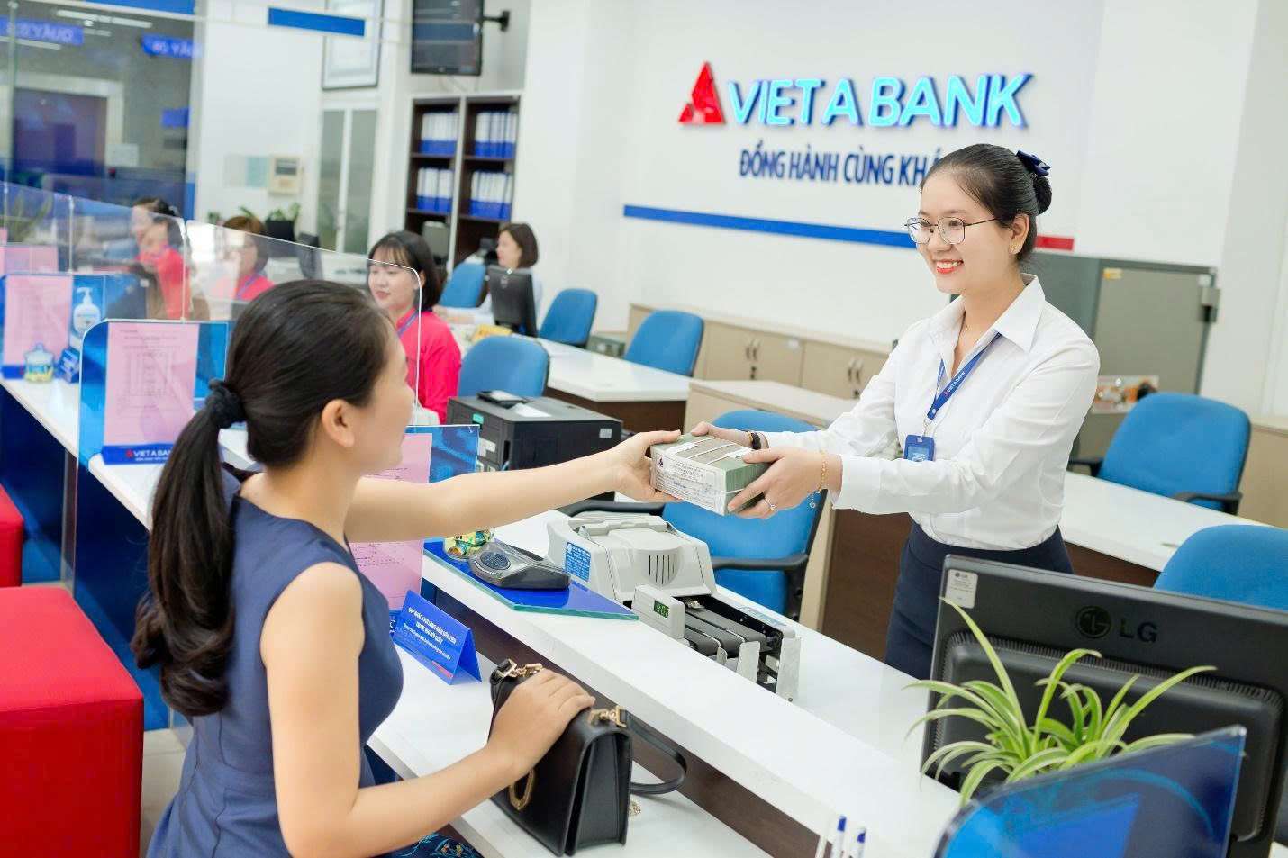 VIETABANK tăng trưởng vững chắc, thúc đẩy hội nhập quốc tế và phát triển bền vững