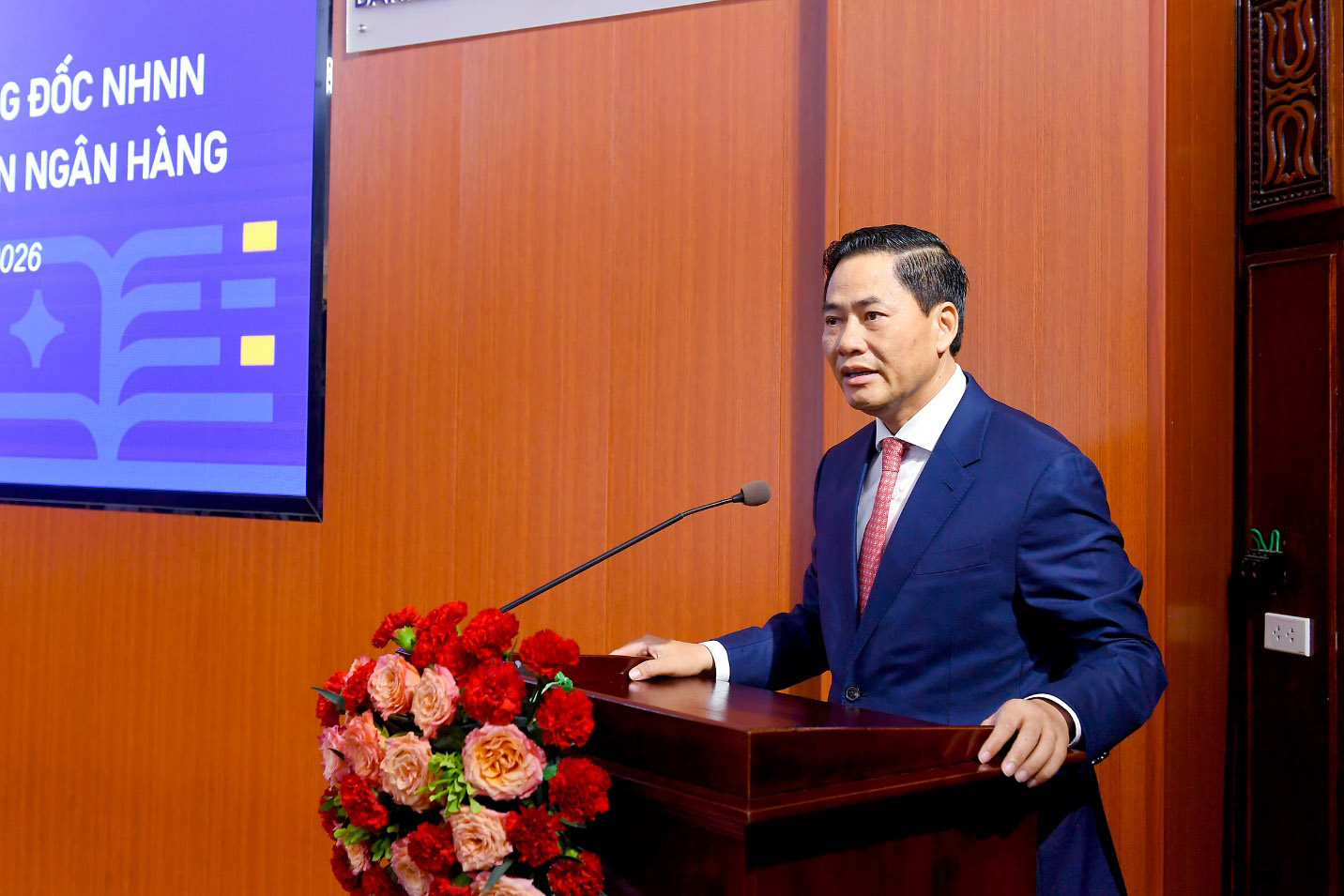PGS.TS Bùi Hữu Toàn - Giám đốc Học viện Ngân hàng phát biểu tại Hội nghị