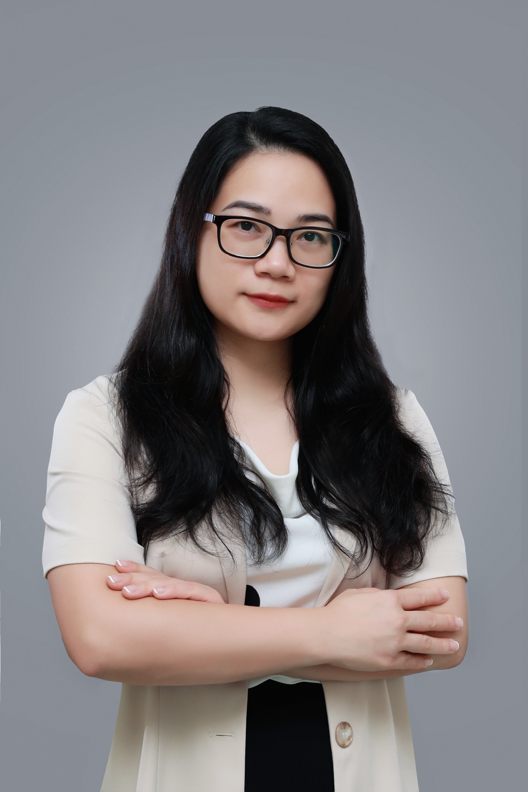 Bà Hoàng Thị Diệu Thúy, Giám đốc quan hệ khách hàng cấp cao, Khối Khối Khách hàng Doanh nghiệp và Định chế Tài chính, HSBC Việt Nam